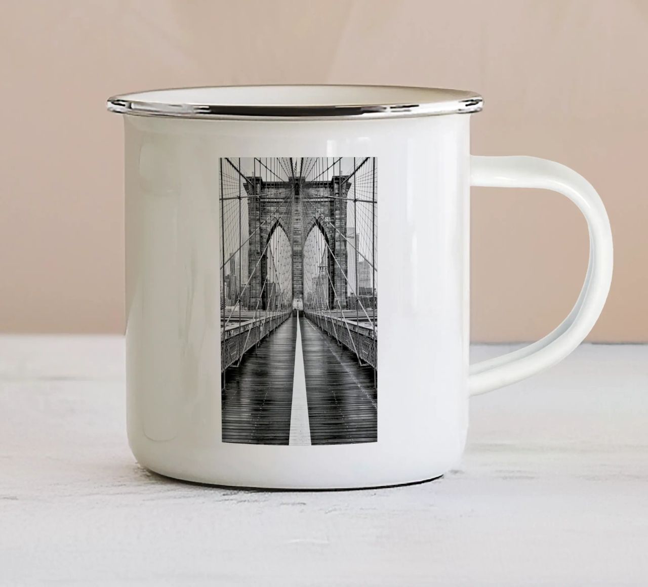 Brooklyn Bridge tazza in smalto da METROPOLIS
