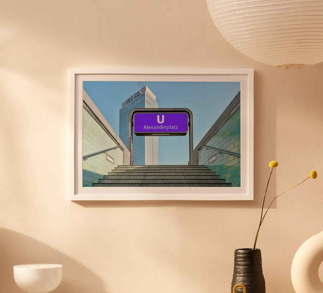 Park Inn poster con telaio in plastica da Michael Belhadi