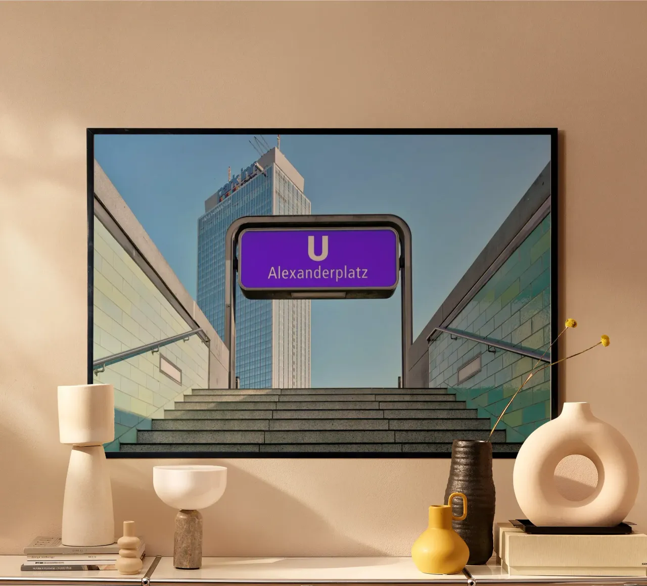 Park Inn poster con telaio in plastica da Michael Belhadi
