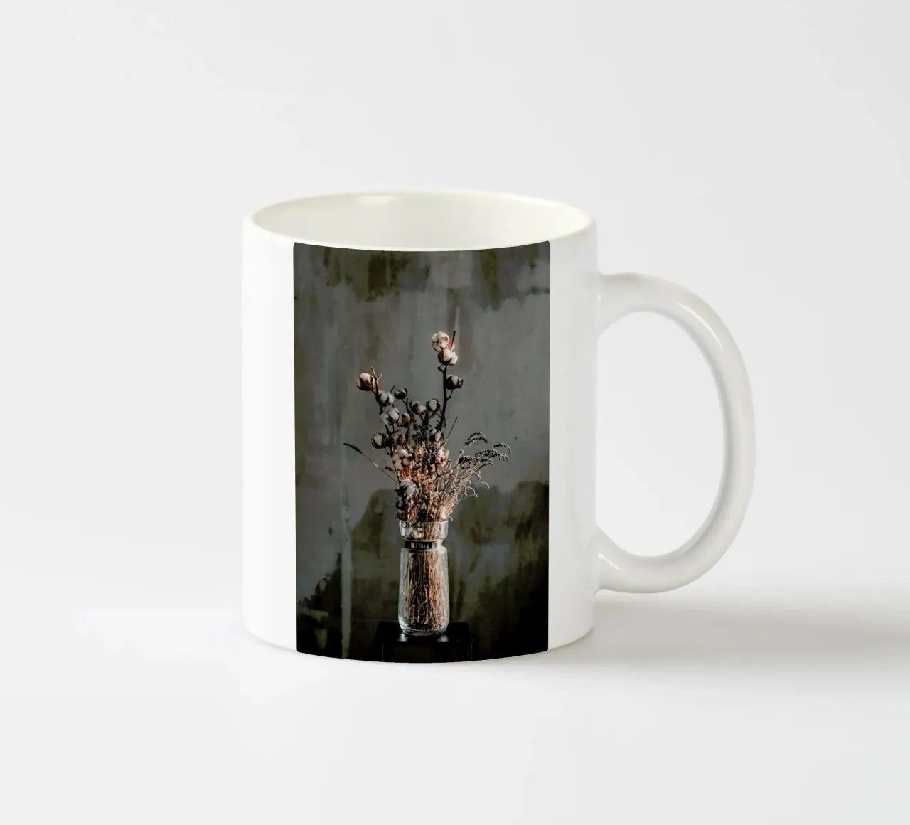 Decorative — Winter Bouquet tazza in ceramica da Sebastian Hilgetag