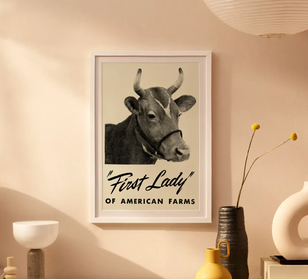 First Lady poster con telaio in alluminio da Flora & Fauna