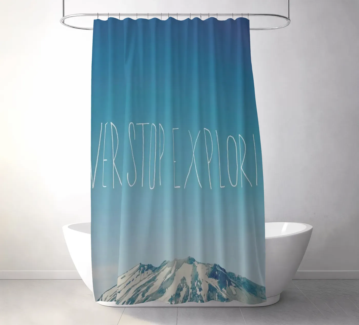 Never Stop Exploring douchegordijn van Leah Flores