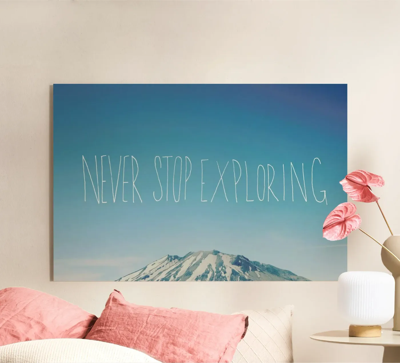 Never Stop Exploring acryl van Leah Flores