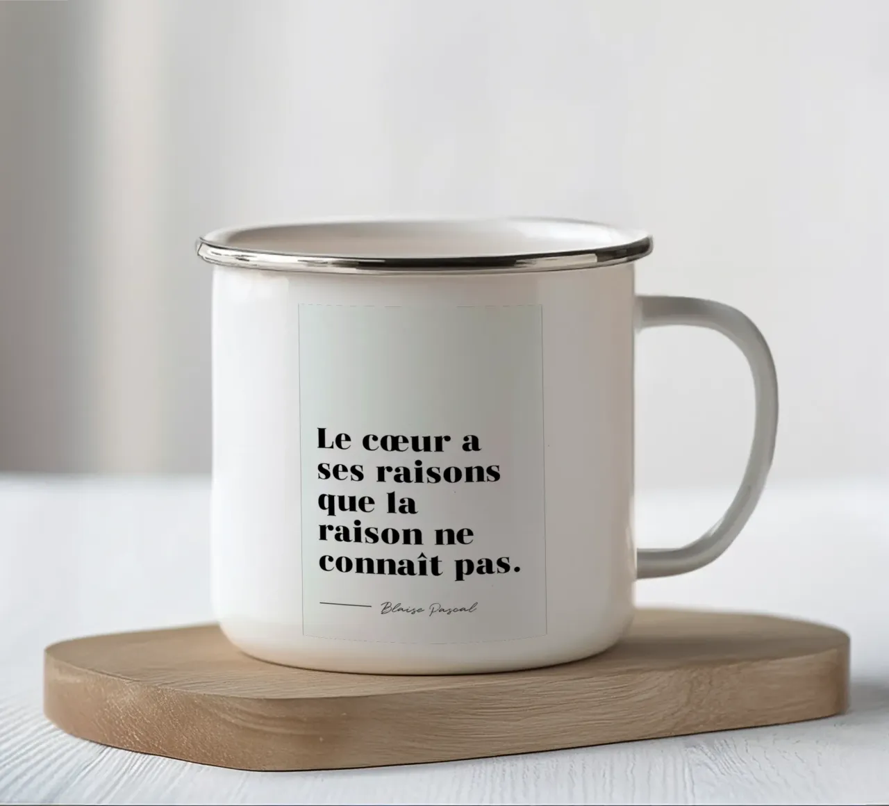 Le cœur a ses raisons tazza in smalto da typed