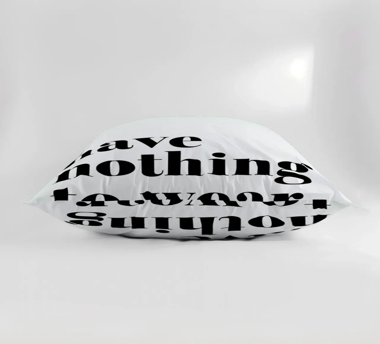 I Have Nothing To Wear cuscino da Ayleen