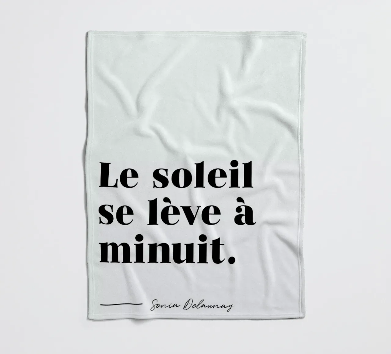 Le soleil se lève à minuit coperta in pile da typed