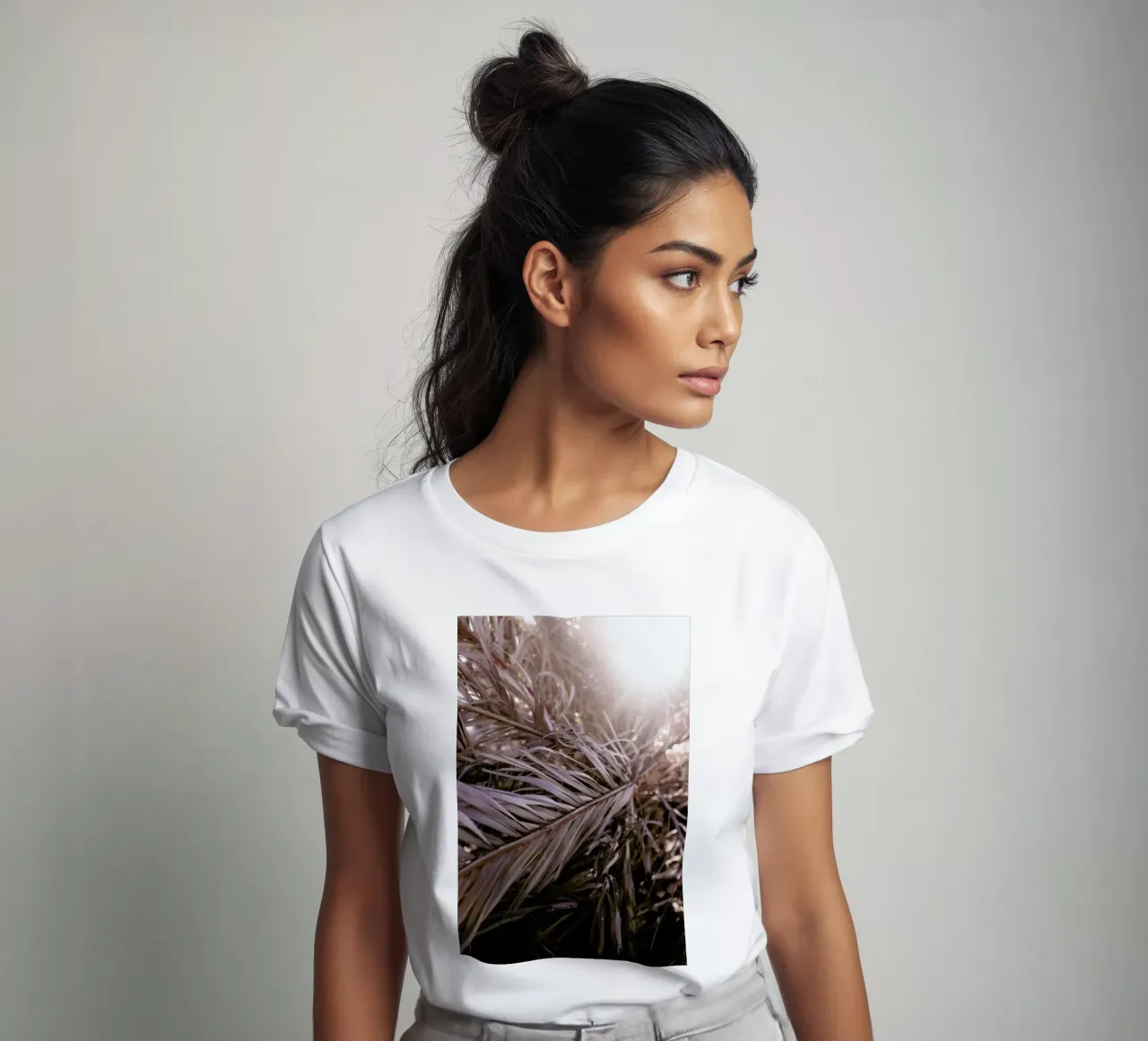 Bleached Palms t-shirt da Chris Abatzis