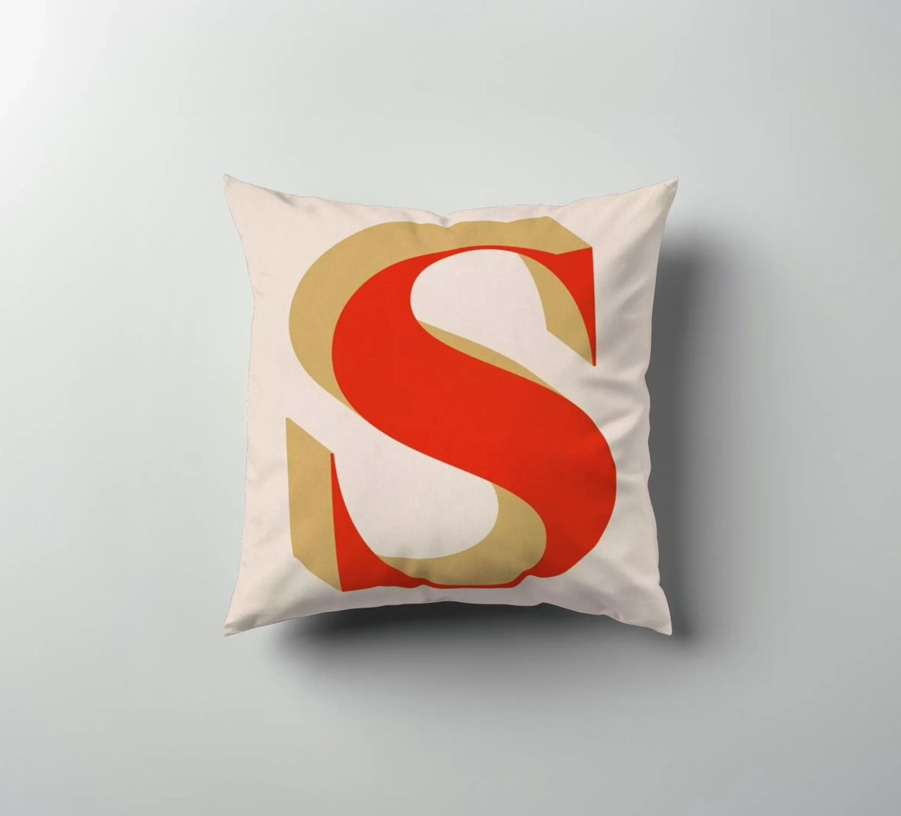 Red S cuscino da daylight design studio