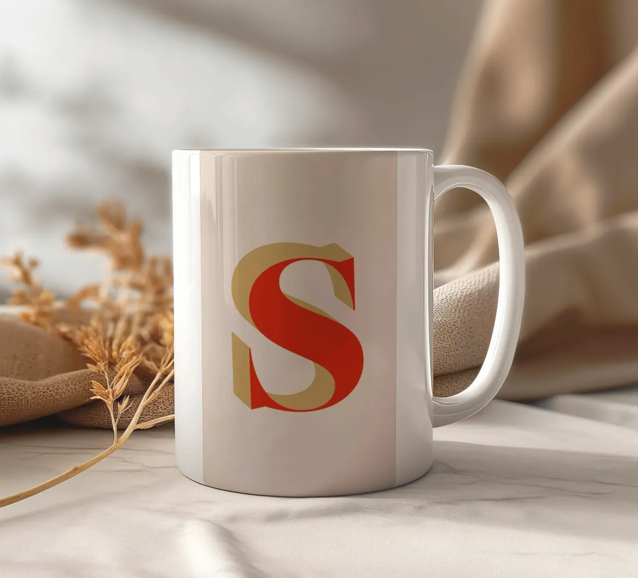 Red S tazza in ceramica da daylight design studio
