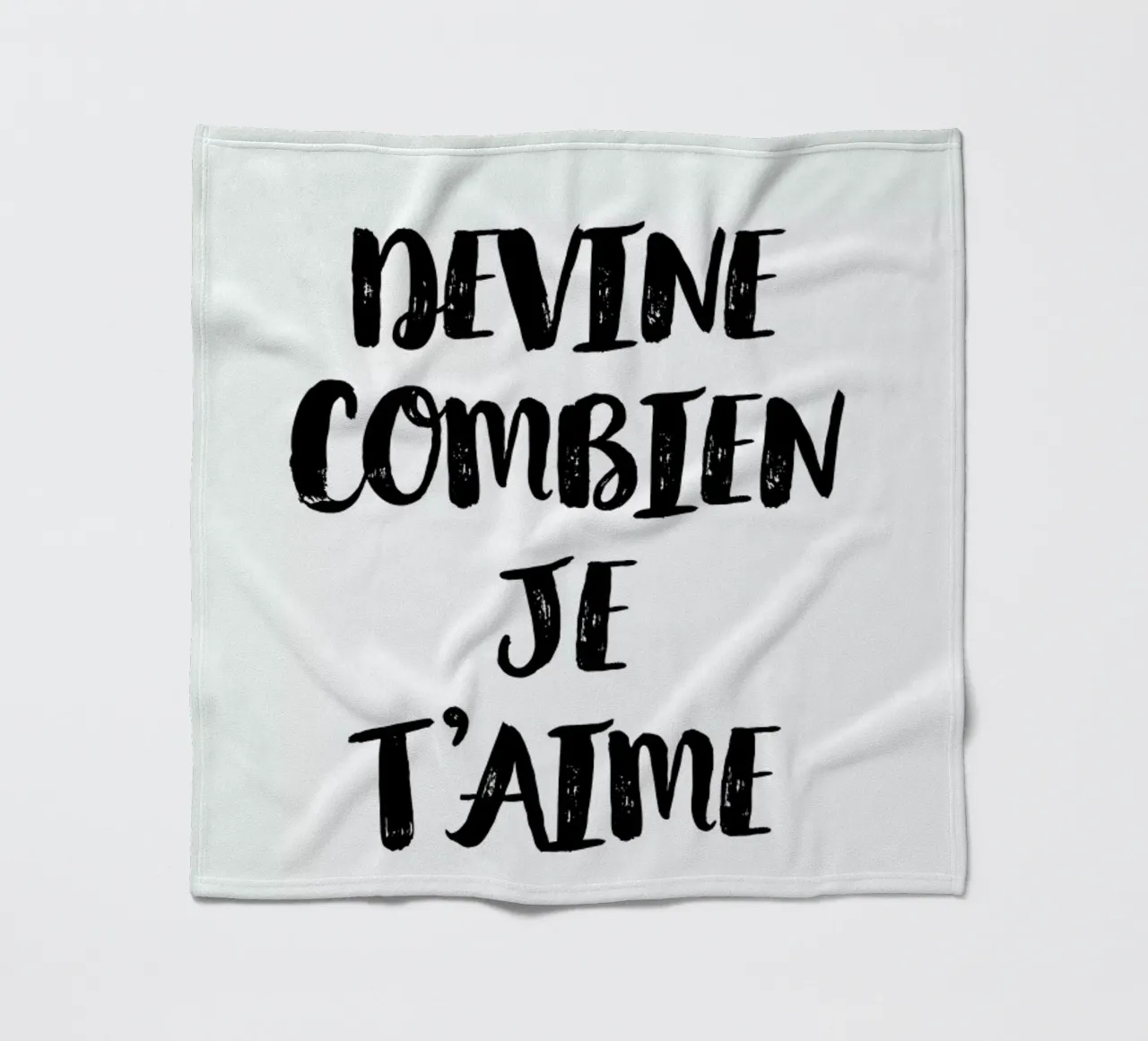 Devine combien je t'aime coperta in pile da typed