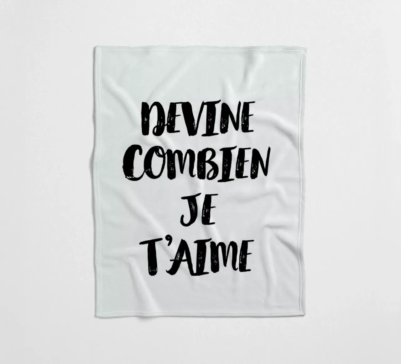 Devine combien je t'aime coperta in pile da typed