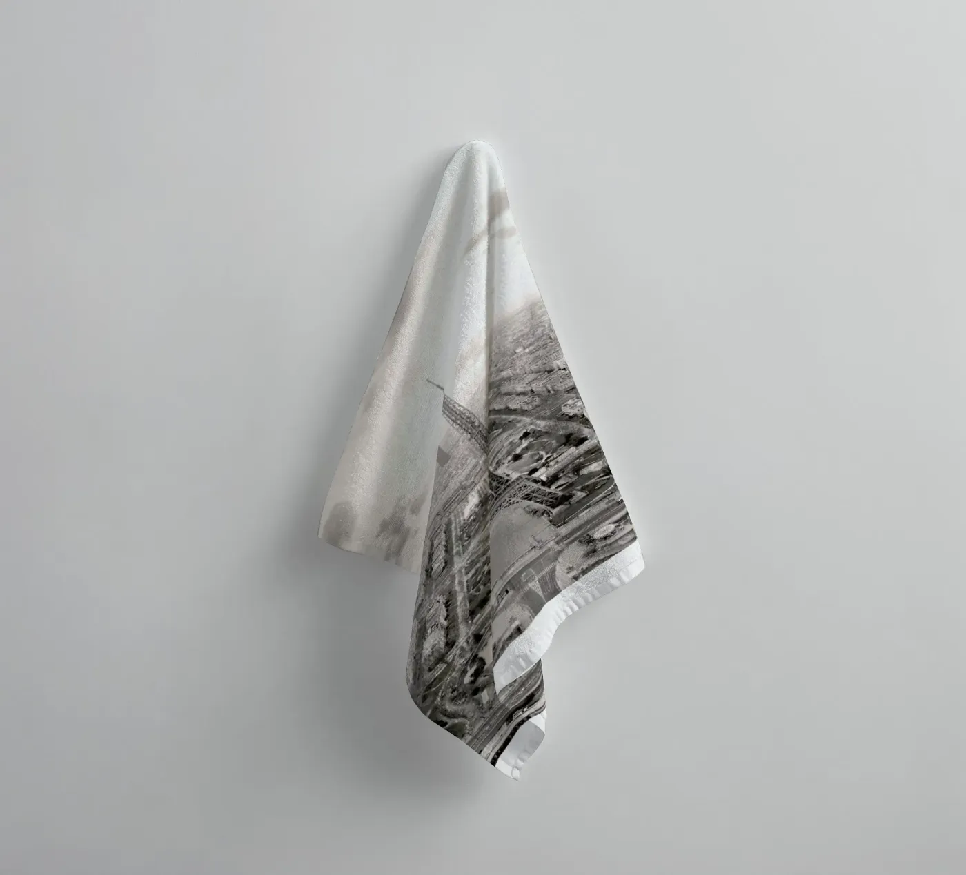 Tour Eiffel towel by METROPOLIS