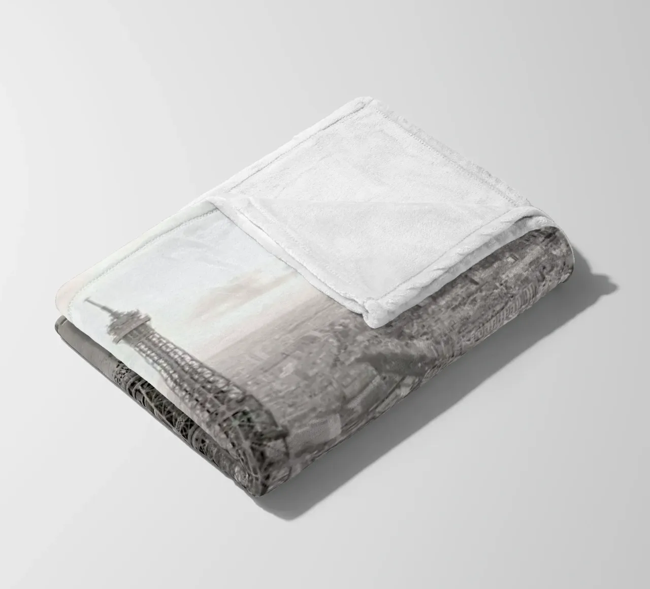 Tour Eiffel coperta in pile da METROPOLIS