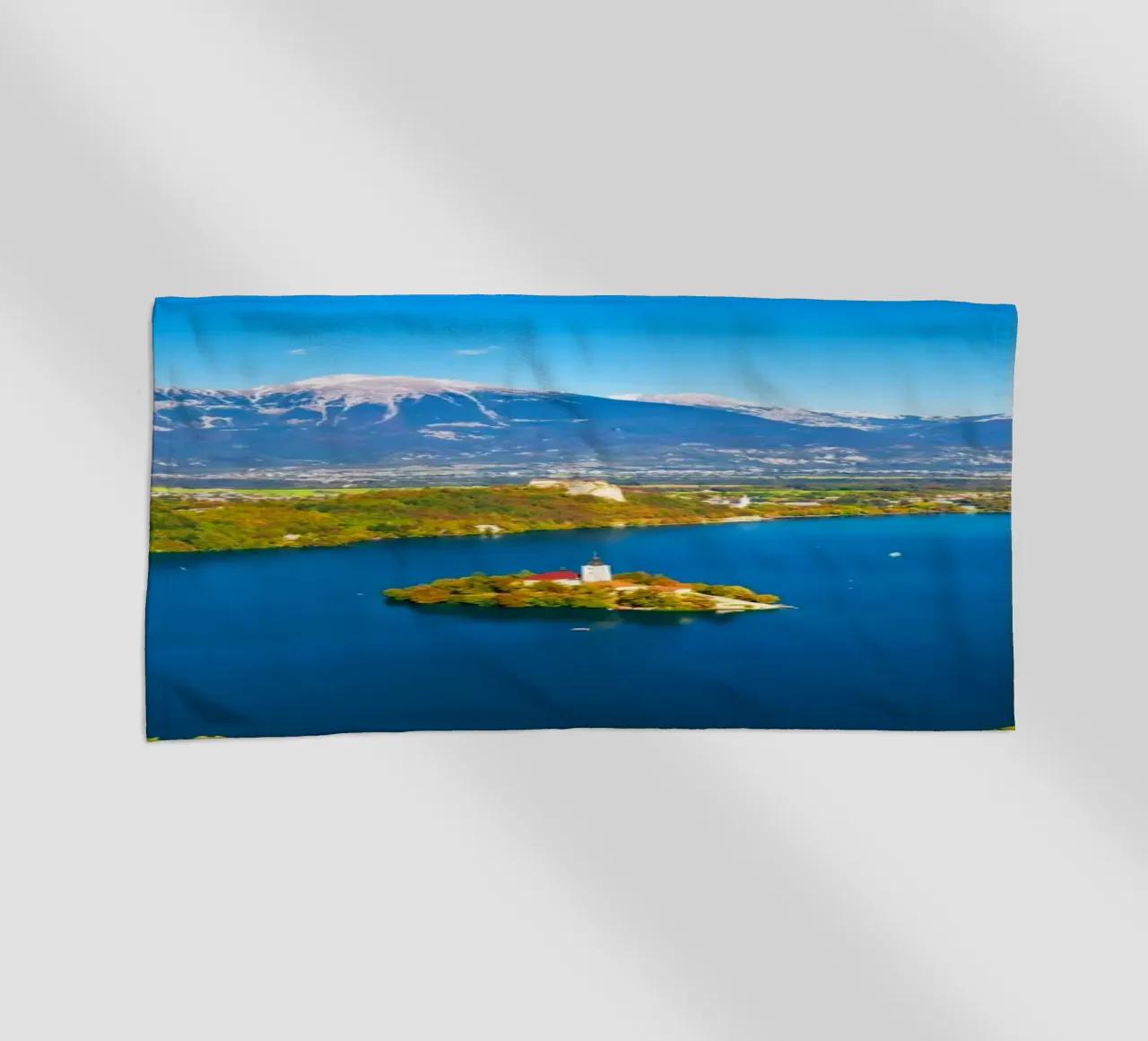 city nature 15 beach towel by Bttn