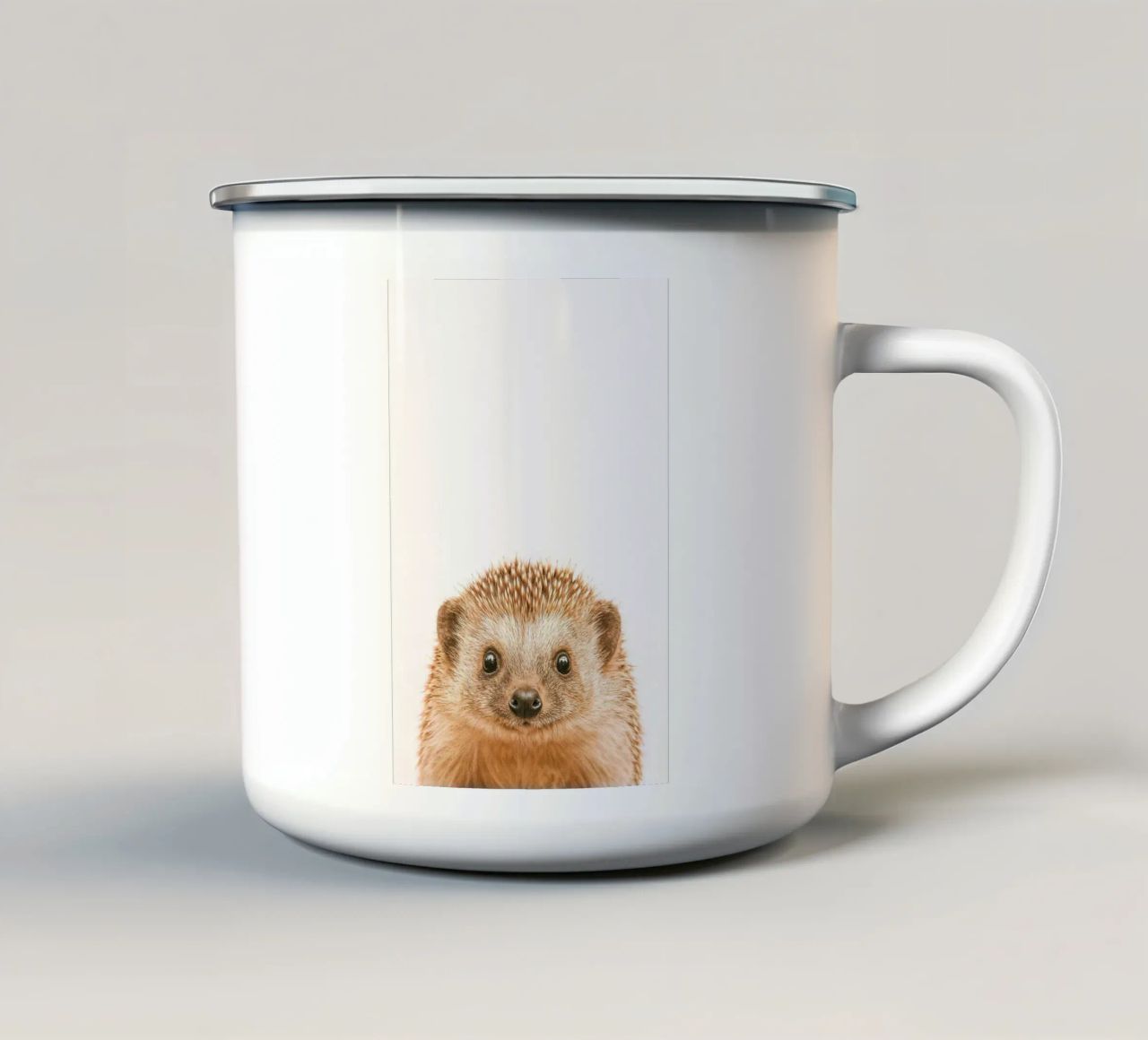 Studio Critter No. 6 - Little Spikeface tazza in smalto da KidzStudio