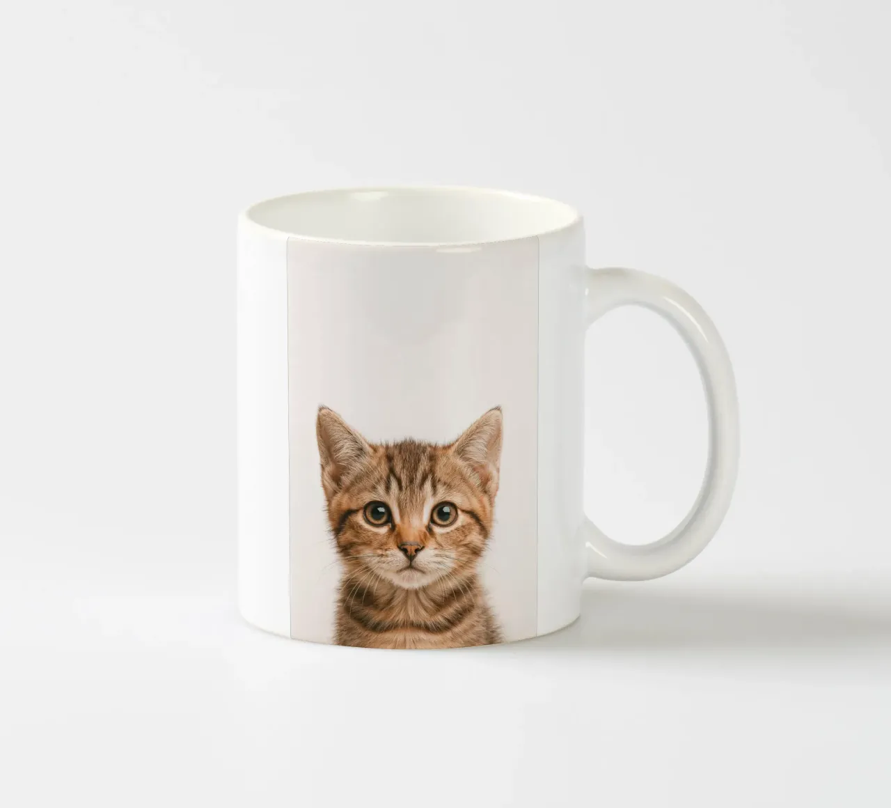 Studio Critter No. 10 - Little Feline Face tazza in ceramica da KidzStudio