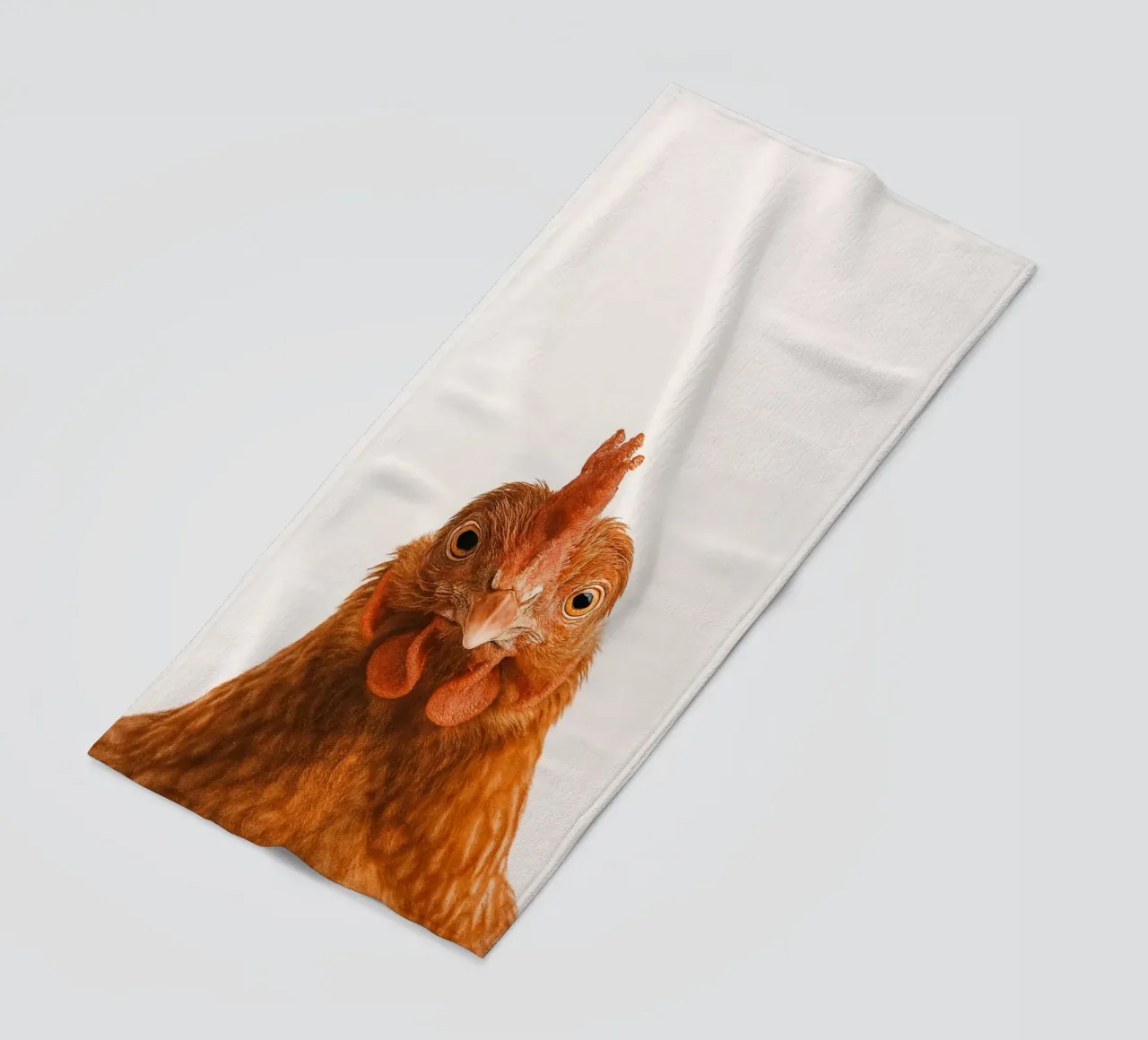 Studio Critter No. 12 - Cluck & Stare telo mare da KidzStudio