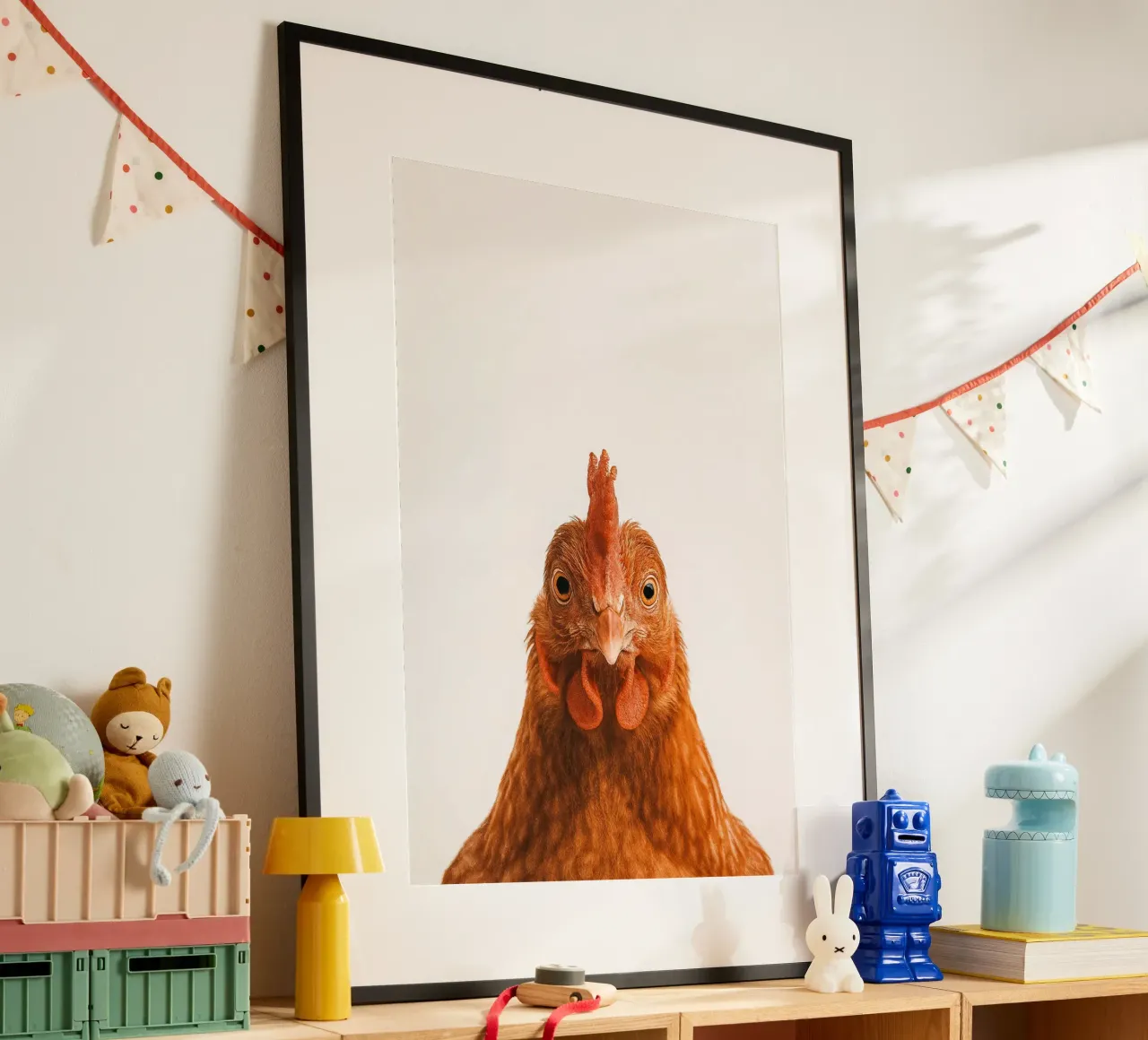 Studio Critter No. 12 - Cluck & Stare poster da KidzStudio