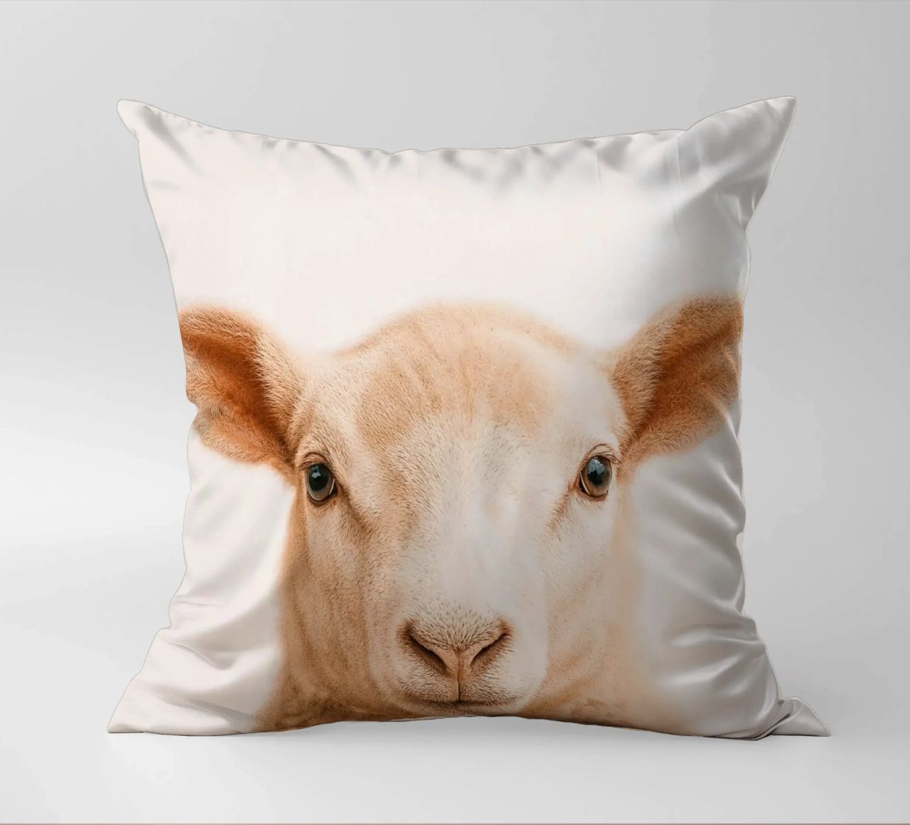 Studio Critter No. 13 - Little Woolface cuscino da KidzStudio