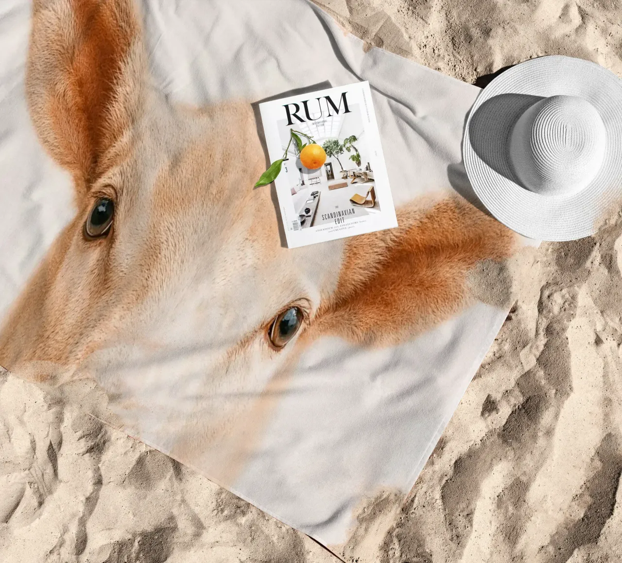 Studio Critter No. 13 - Little Woolface toalla de playa de KidzStudio