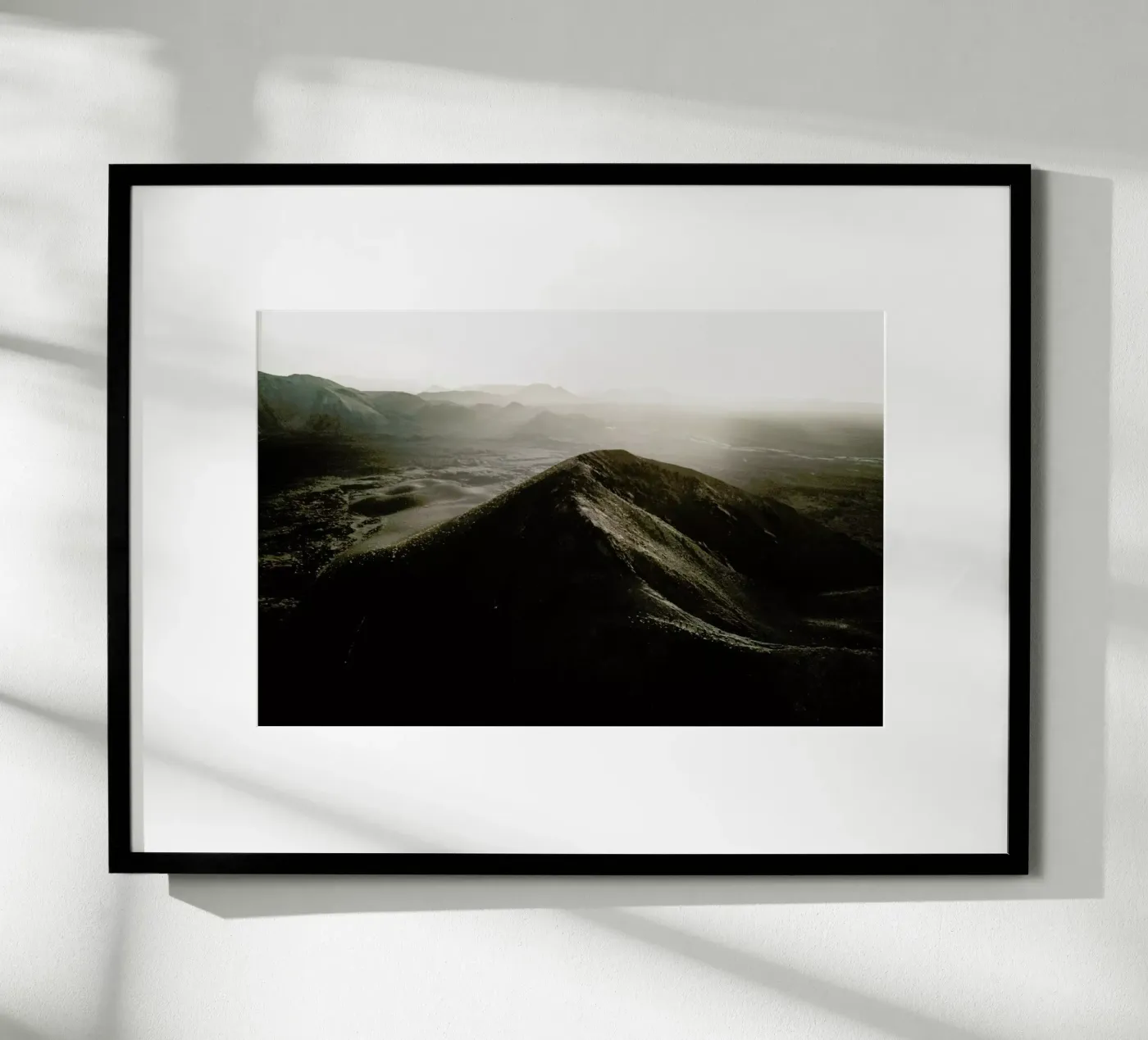 Volcanic Landscape poster da Chris Abatzis