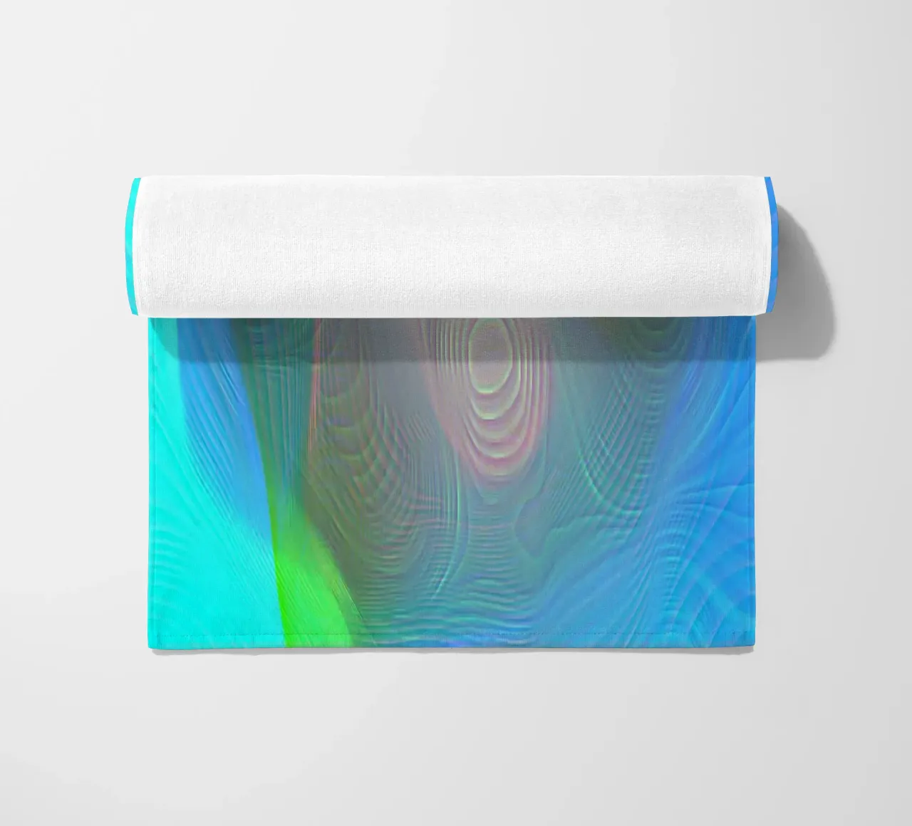 Abstract in zeekleuren, mat oppervlak in lijnstructuur strandhanddoek van Gürsel Yesil Digital Art