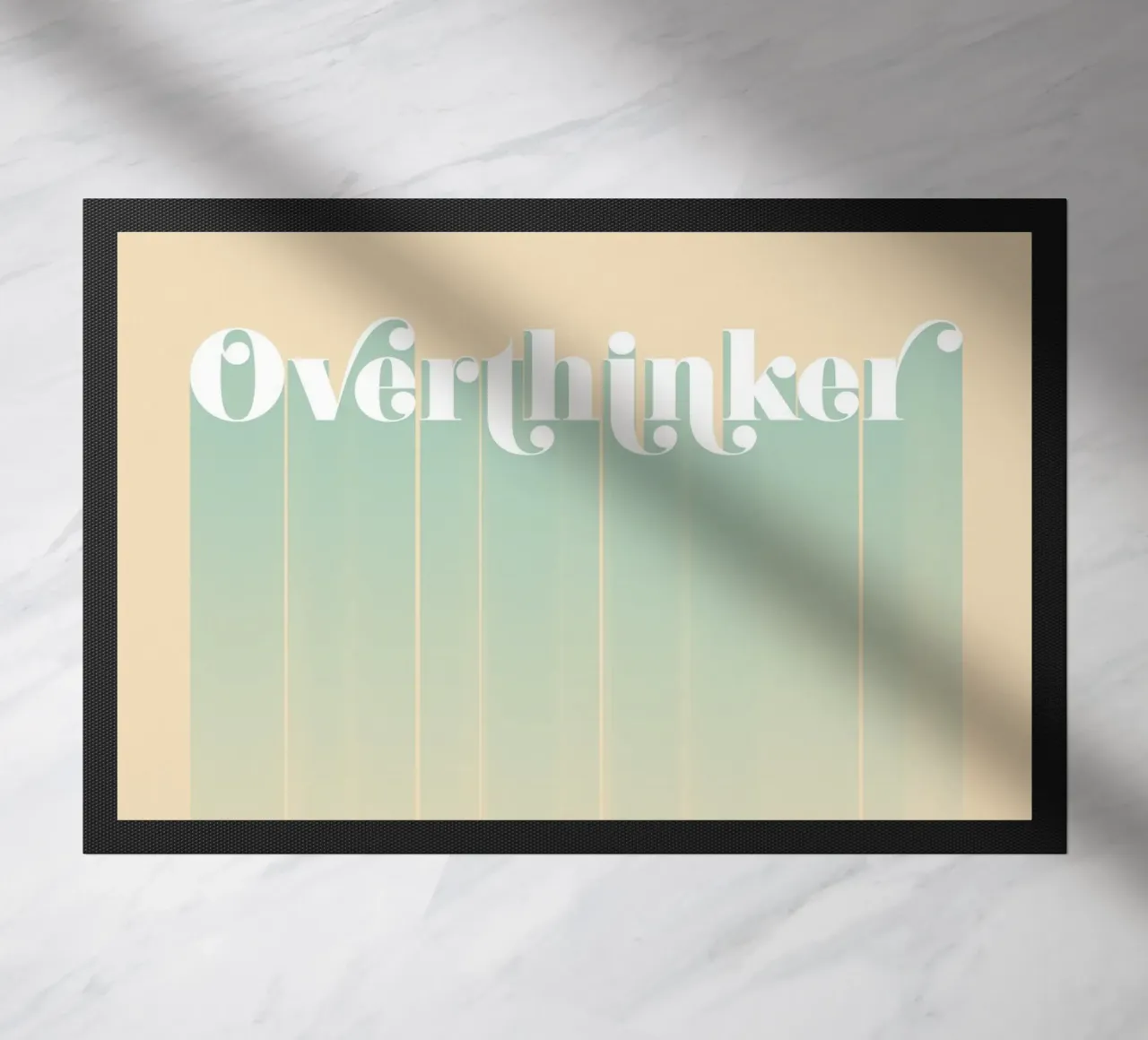 Overthinker Fußmatte von DesigndN