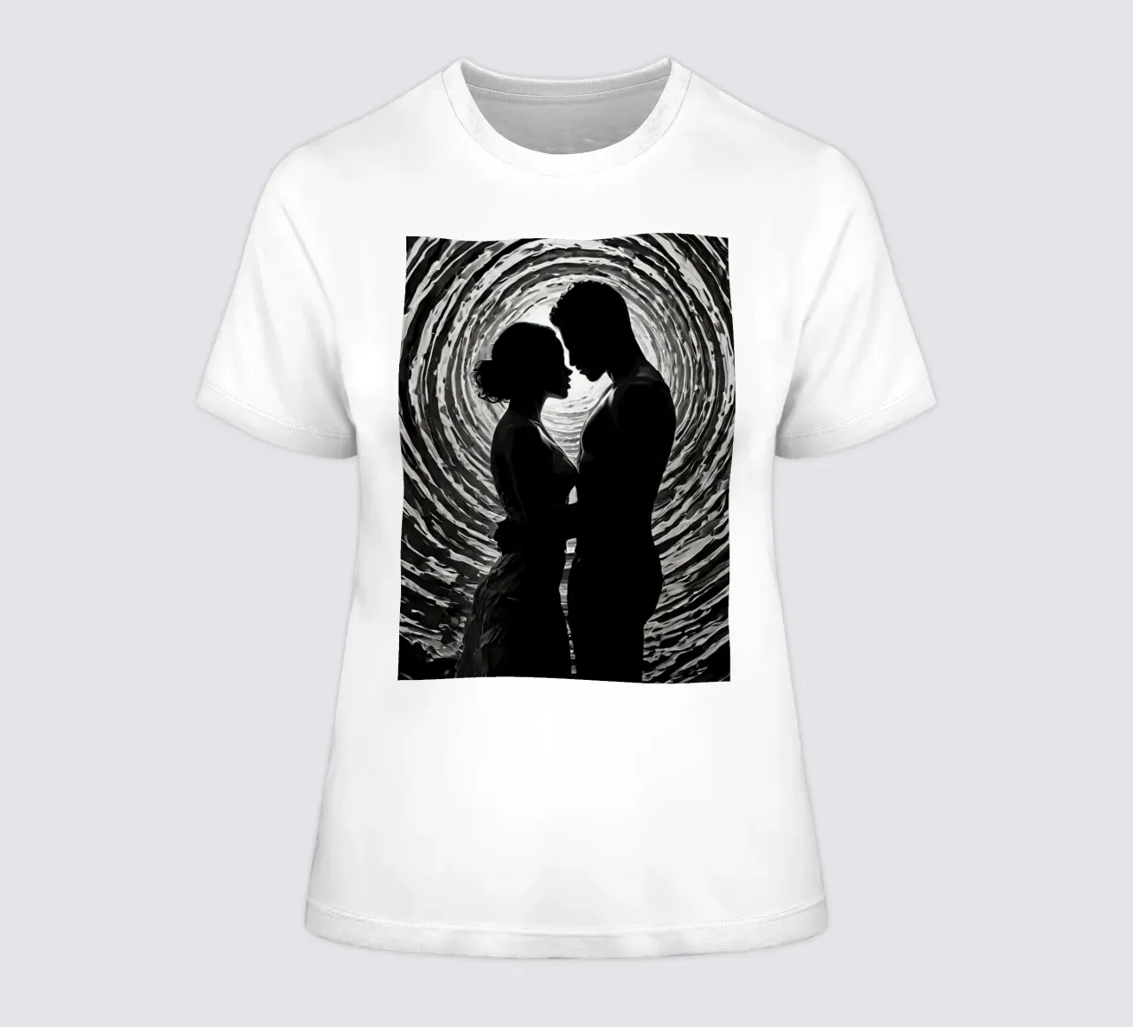 Un momento di intimità immortalato tra una coppia che si staglia in un angolo t-shirt da donna da DesignDoodle