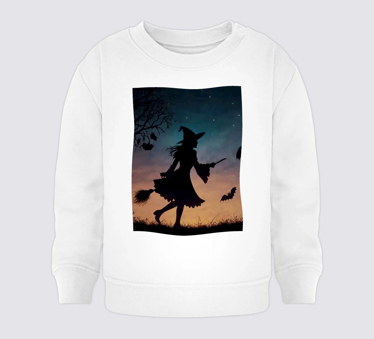 Una strega in controluce che vola su un manico di scopa in un pipistrello crepuscolare felpa neonato da DesignDoodle