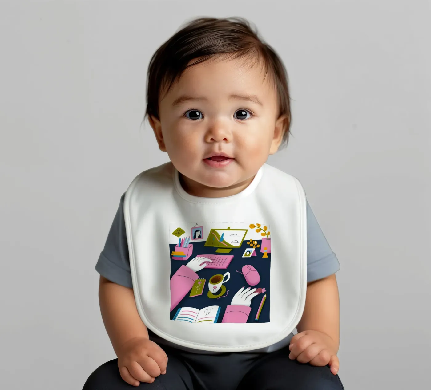 Creative Workspace Babylätzchen von Lumina Vision