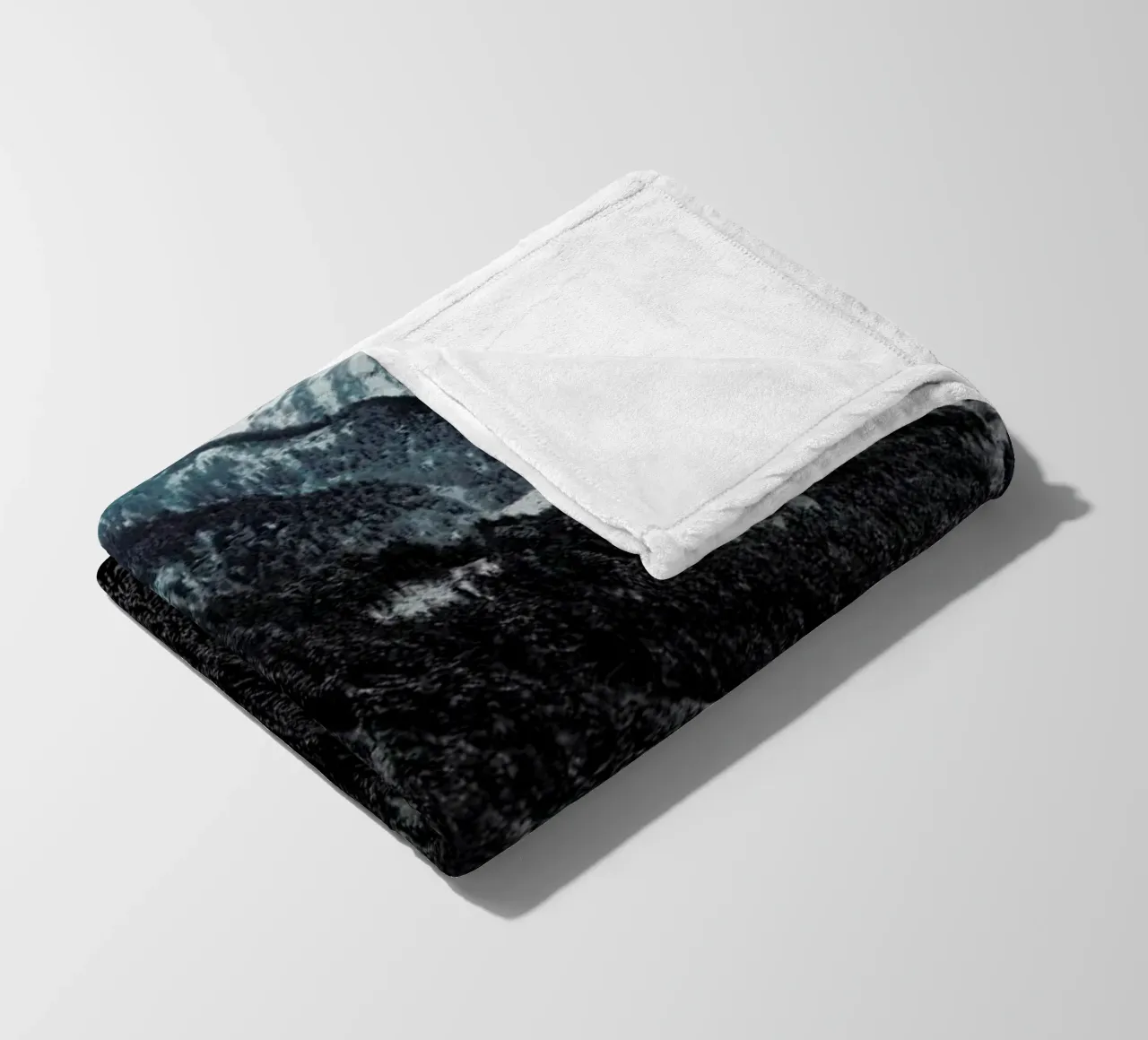 Snowy Peaks in the Alps coperta in pile da Sebastian Hilgetag