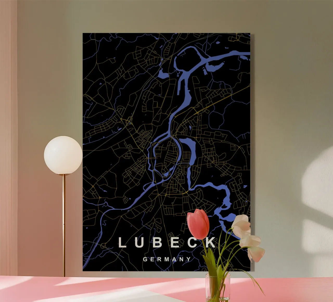 Lubecca Germania - Mappa della città in nero e oro plexiglass da Cartographers Library
