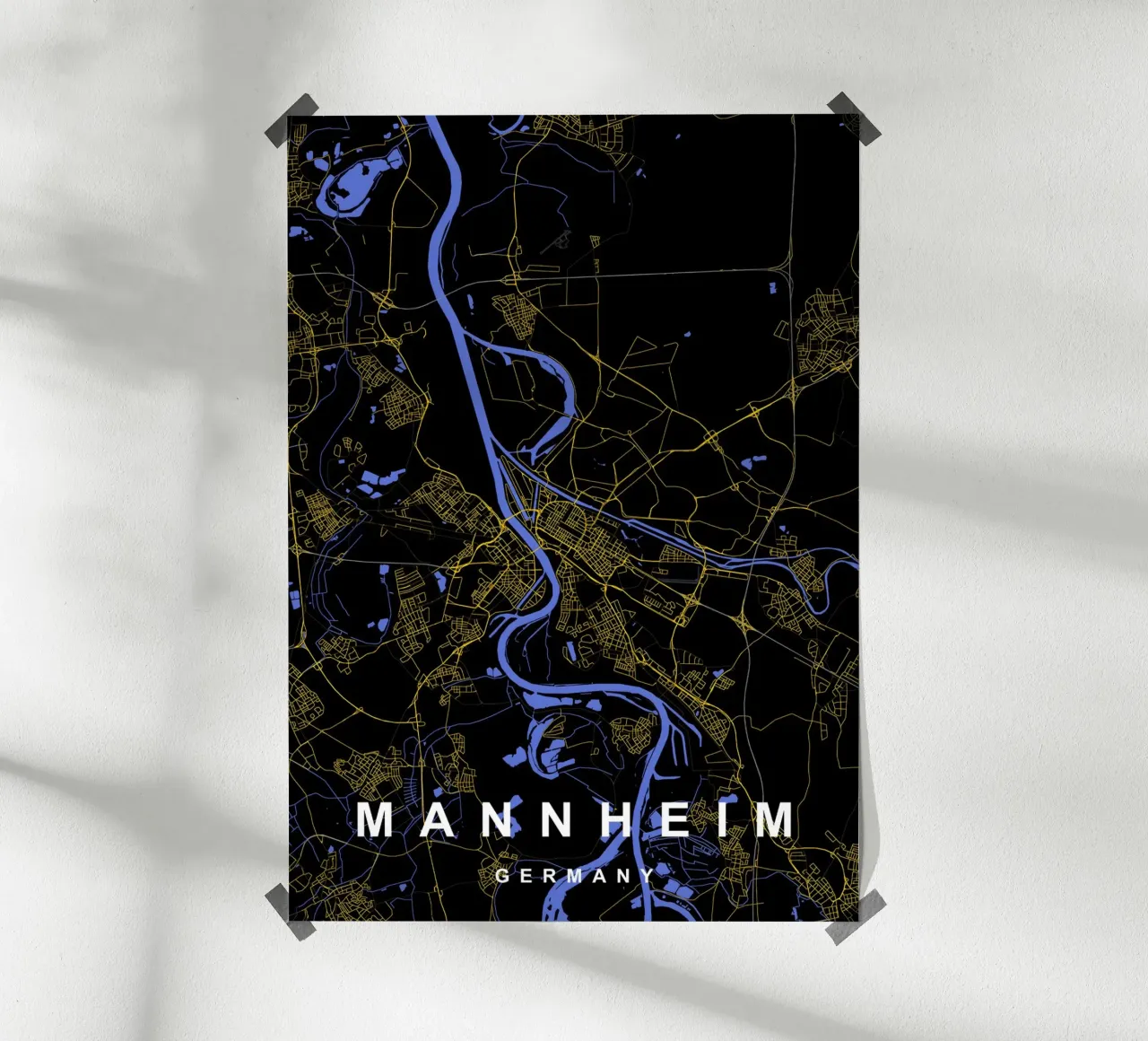 Mannheim Germania - Mappa della città in nero e oro poster da Cartographers Library