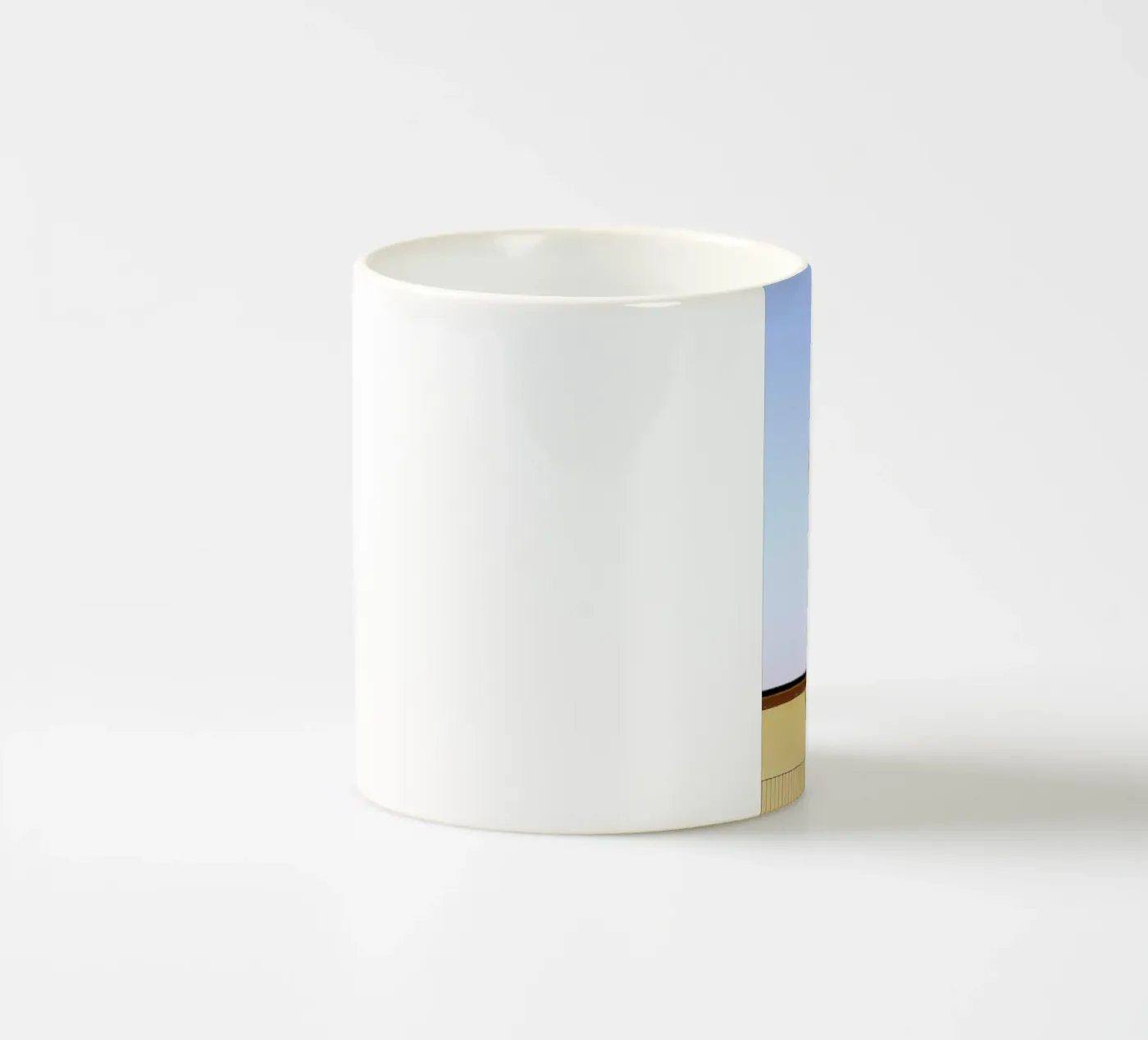 Checking In ceramic mug by Rupert Höller
