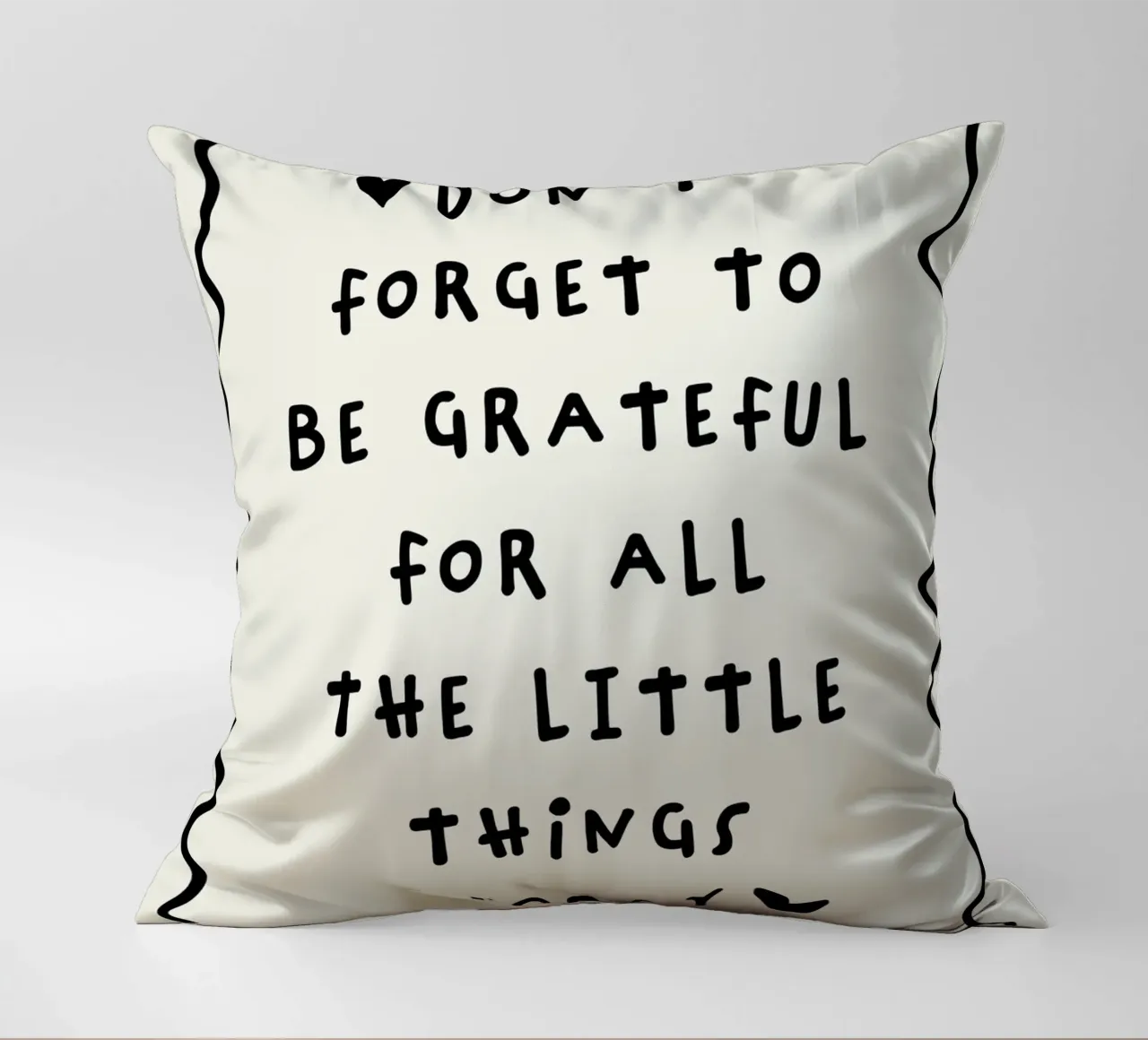 Don't forget to be grateful cuscino da thesoulhugclub