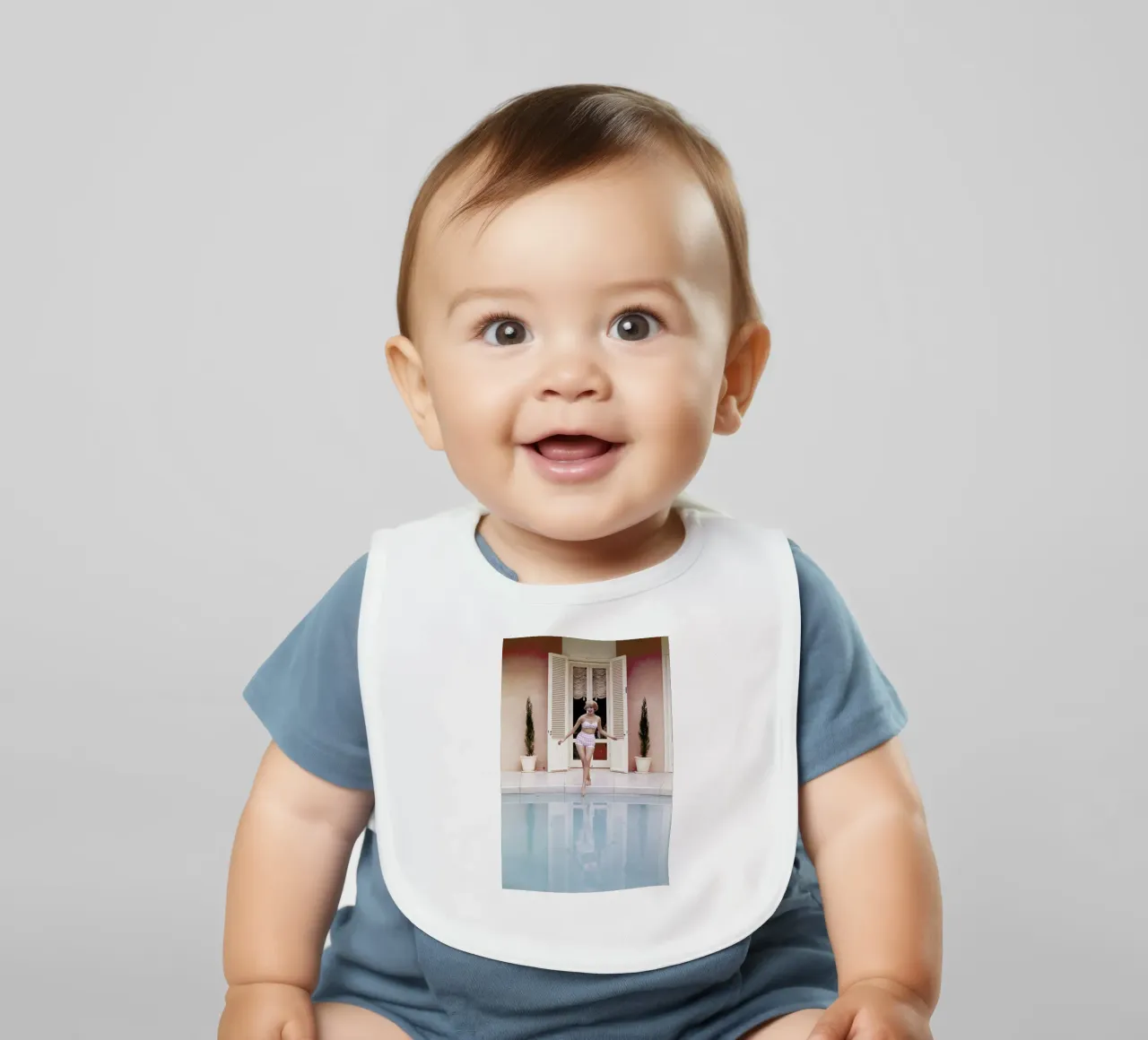 Pool Day bavaglino da METROPOLIS