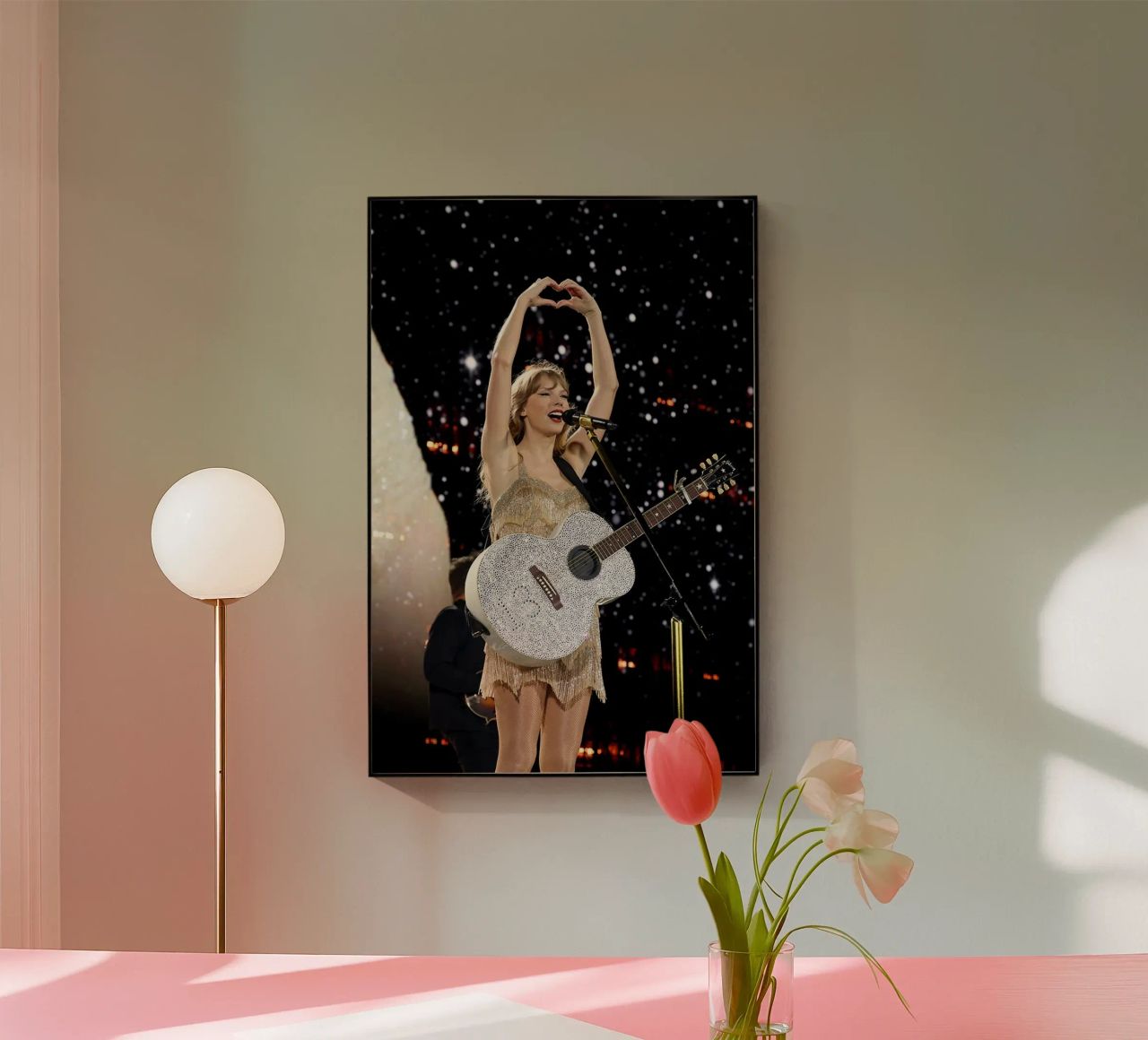 Taylor Swift perform plexiglass da avissta