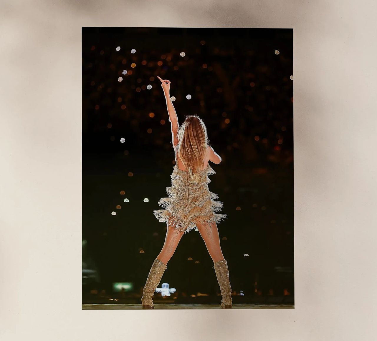 From Back Taylor Swift pellicola backlit da avissta
