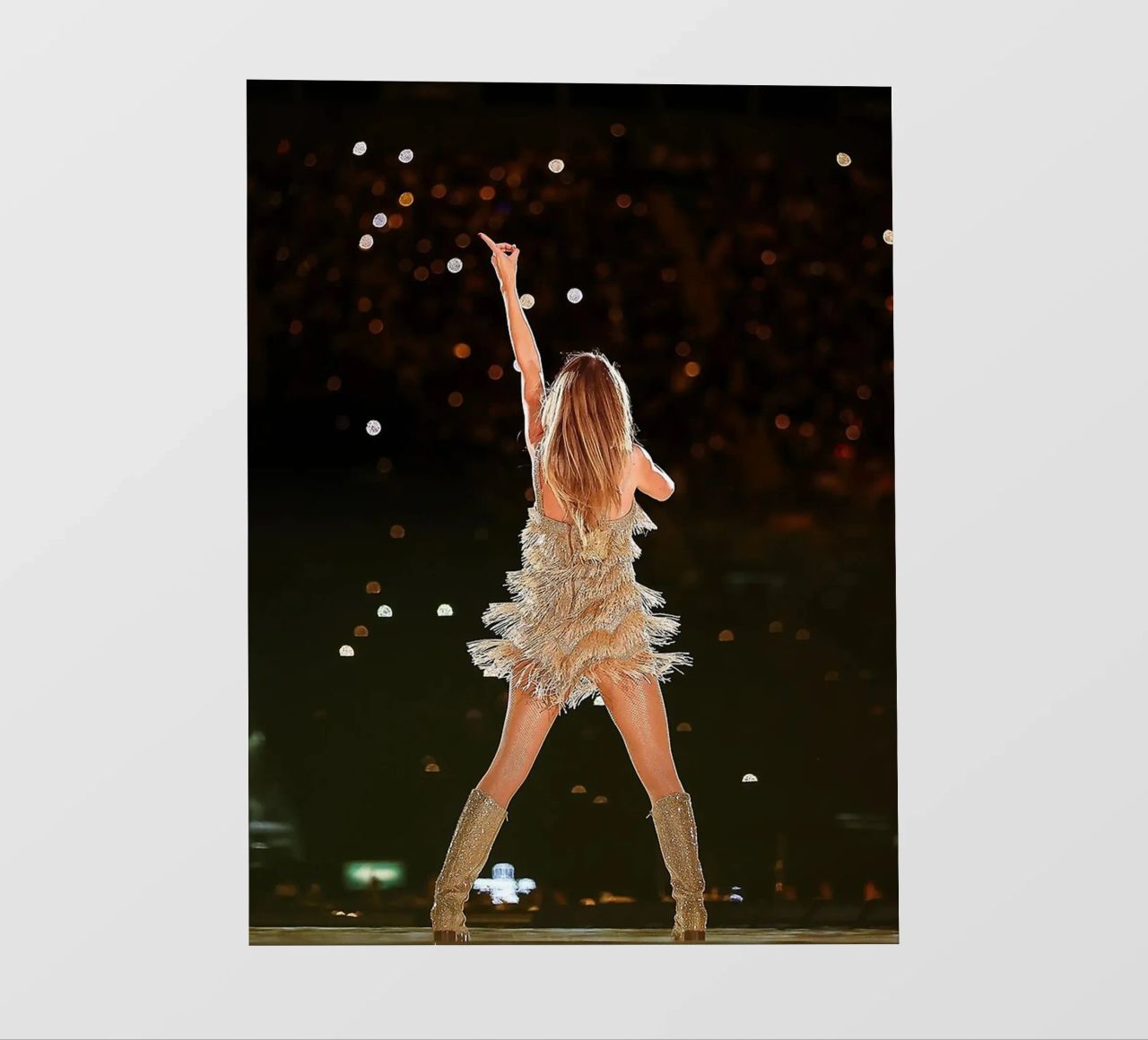 From Back Taylor Swift pellicola backlit da avissta