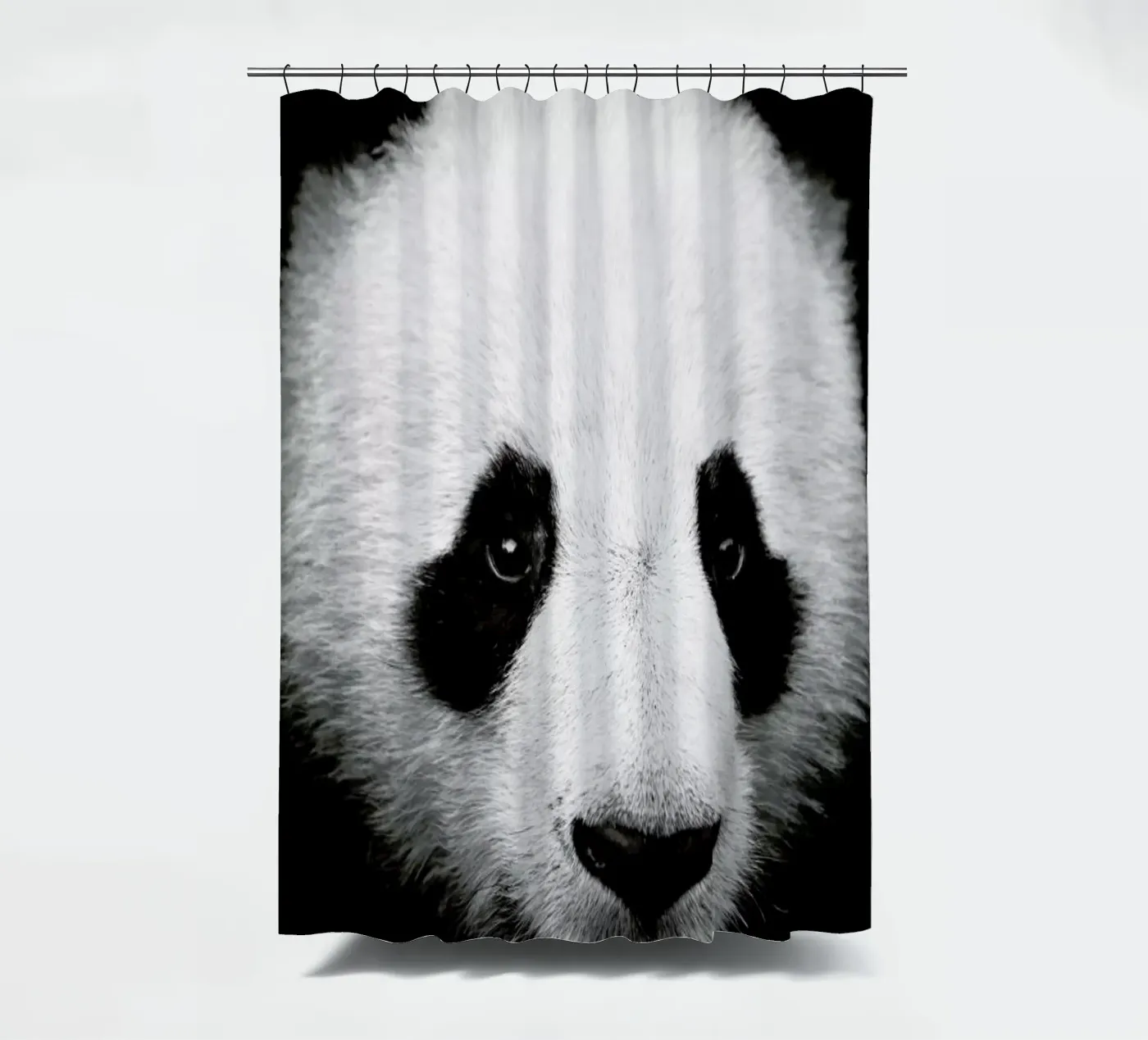 Panda Duschvorhang von Natural Kingdom