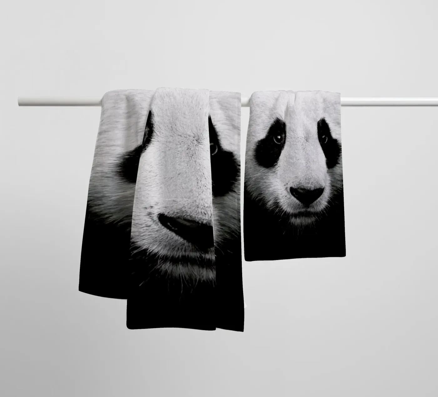 Panda badhanddoek van Natural Kingdom