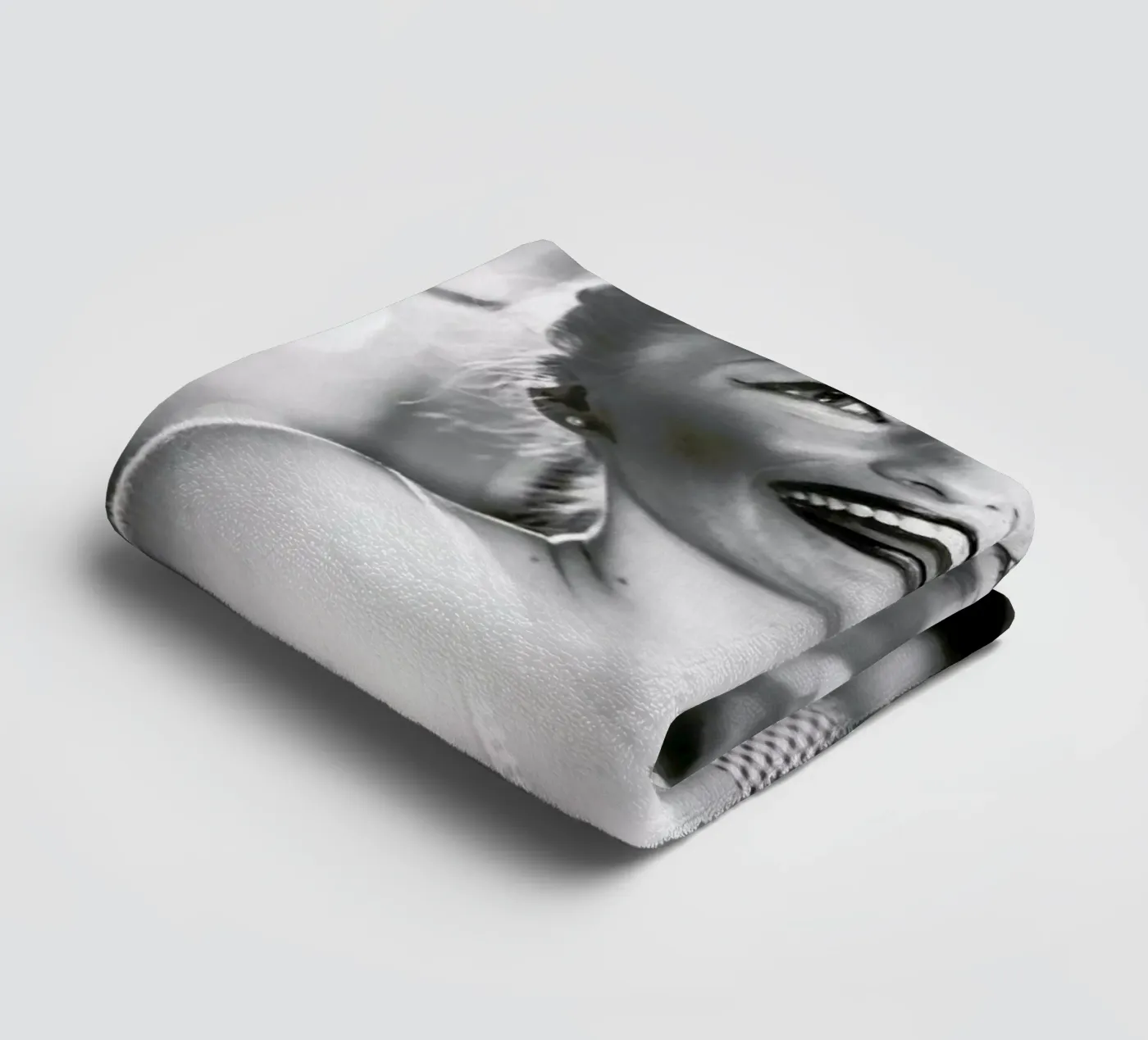 Cruising towel by Runway Collective