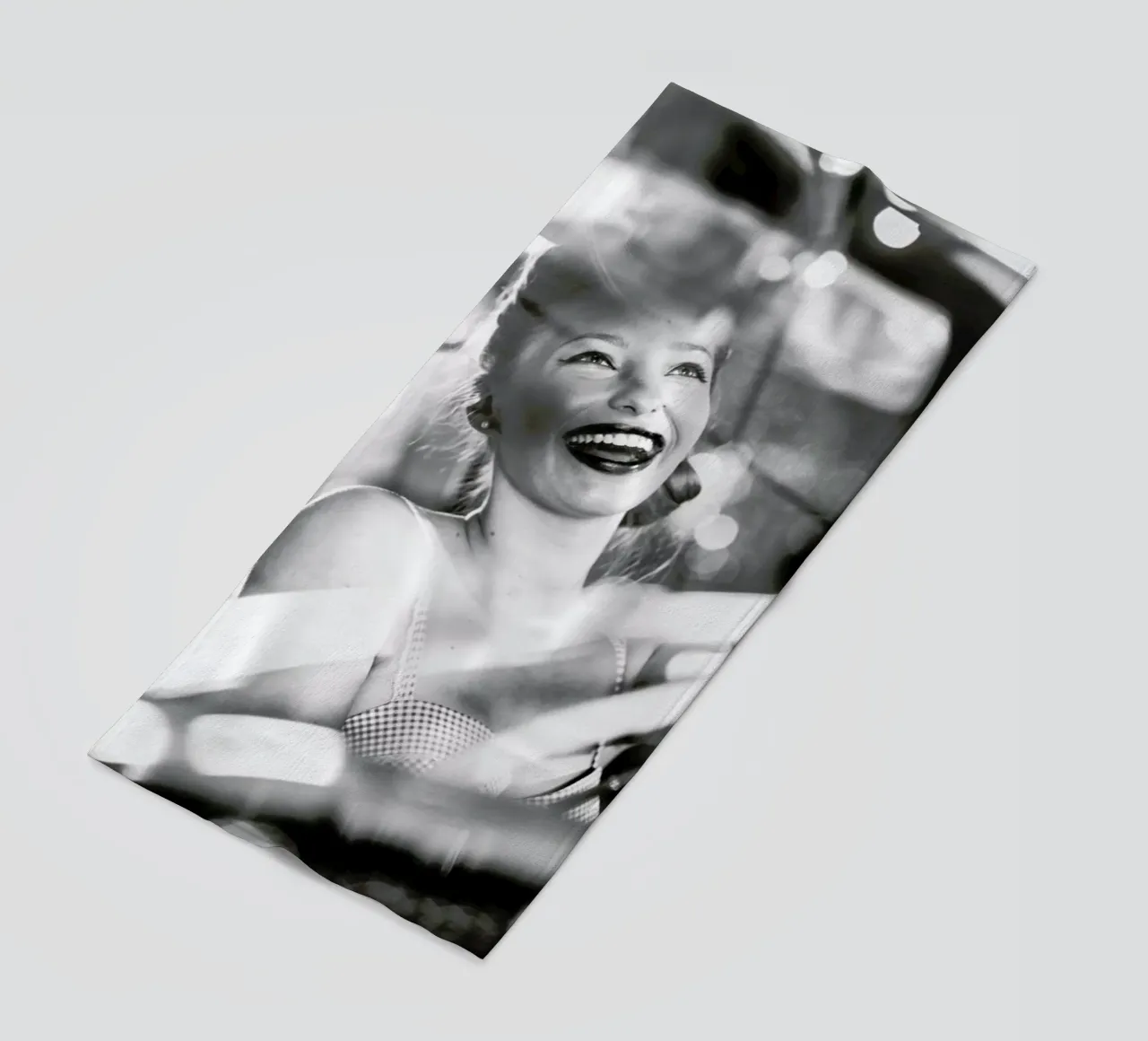 Cruising telo mare da Runway Collective