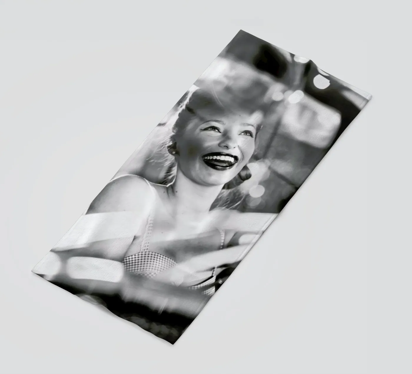 Cruising telo mare da Runway Collective