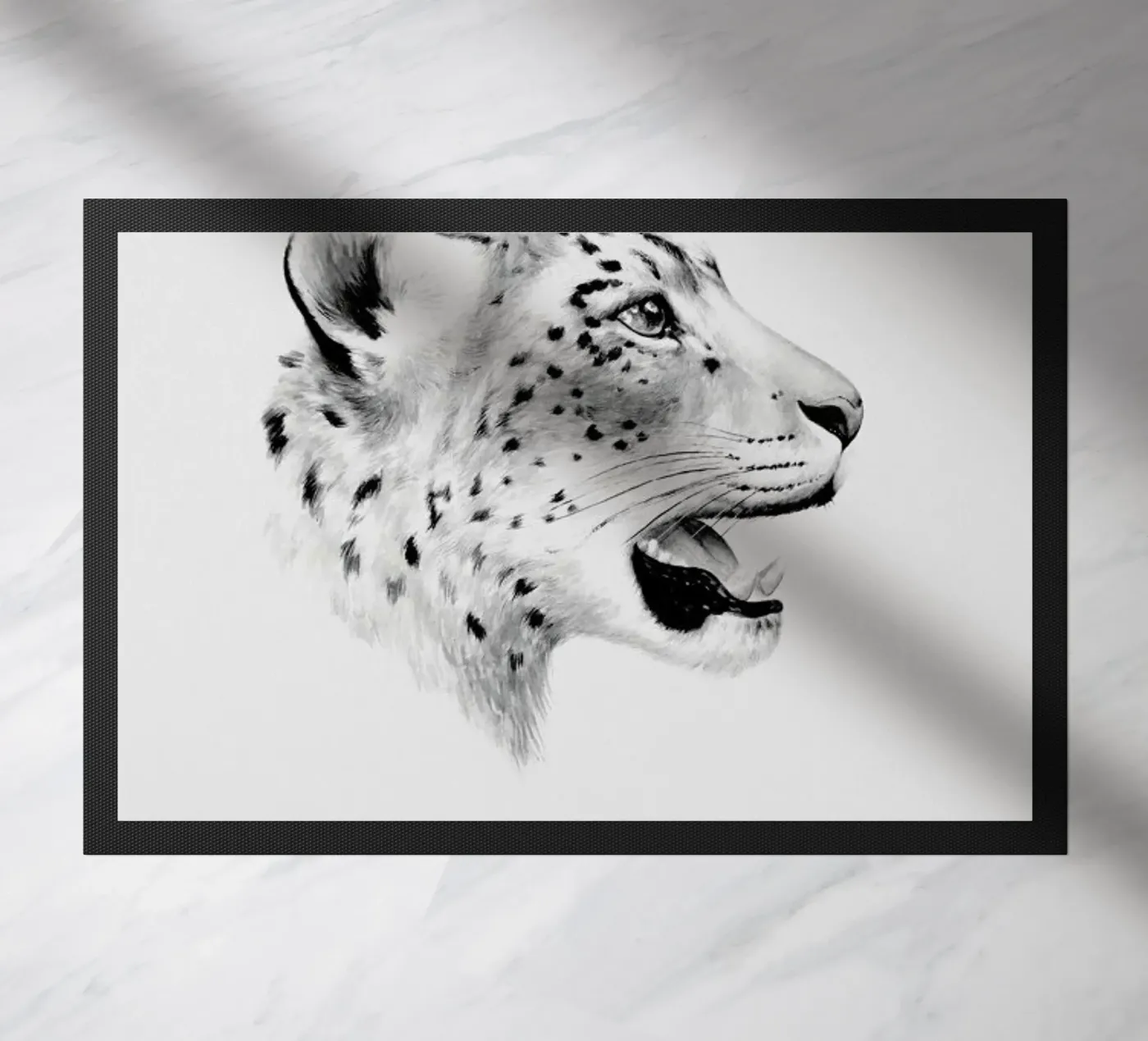 Snow Leopard Fußmatte von Flora & Fauna