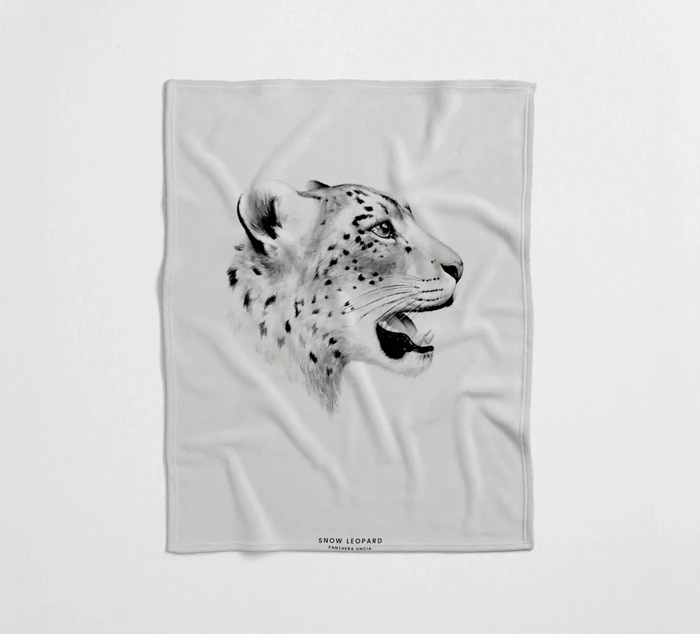 Snow Leopard Fleecedecke von Flora & Fauna