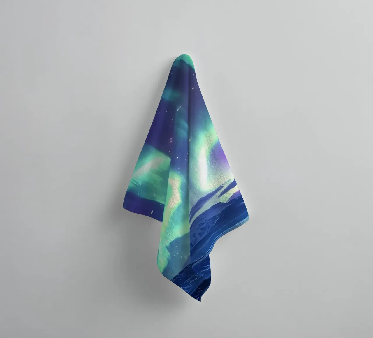 Landschap Aurora Borealis badhanddoek van Matthew Katz