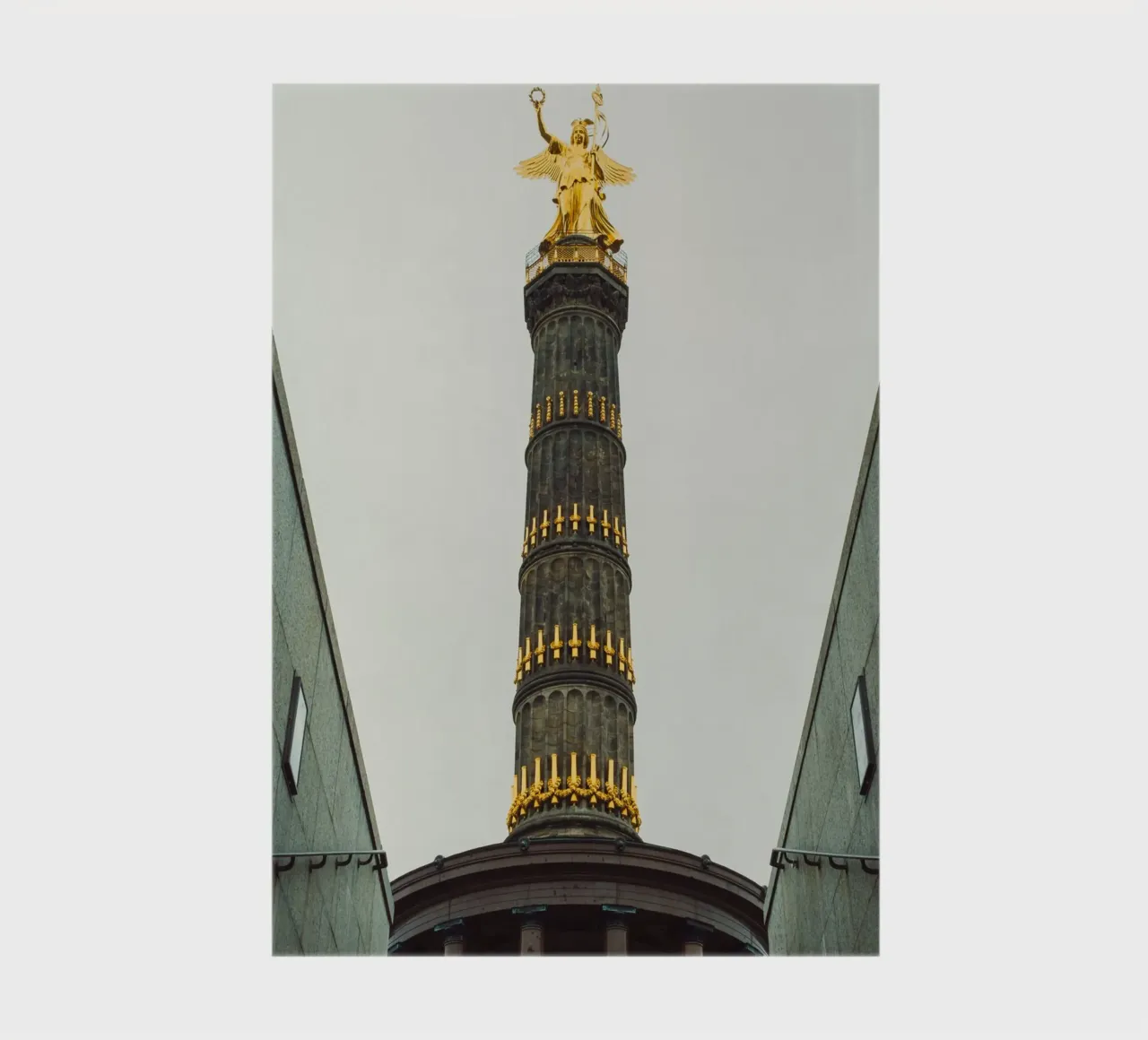 Berlin photographie - Colonne de la Victoire (Tiergarten) dans BLN-Mitte carnet de notes de Bold and Retro