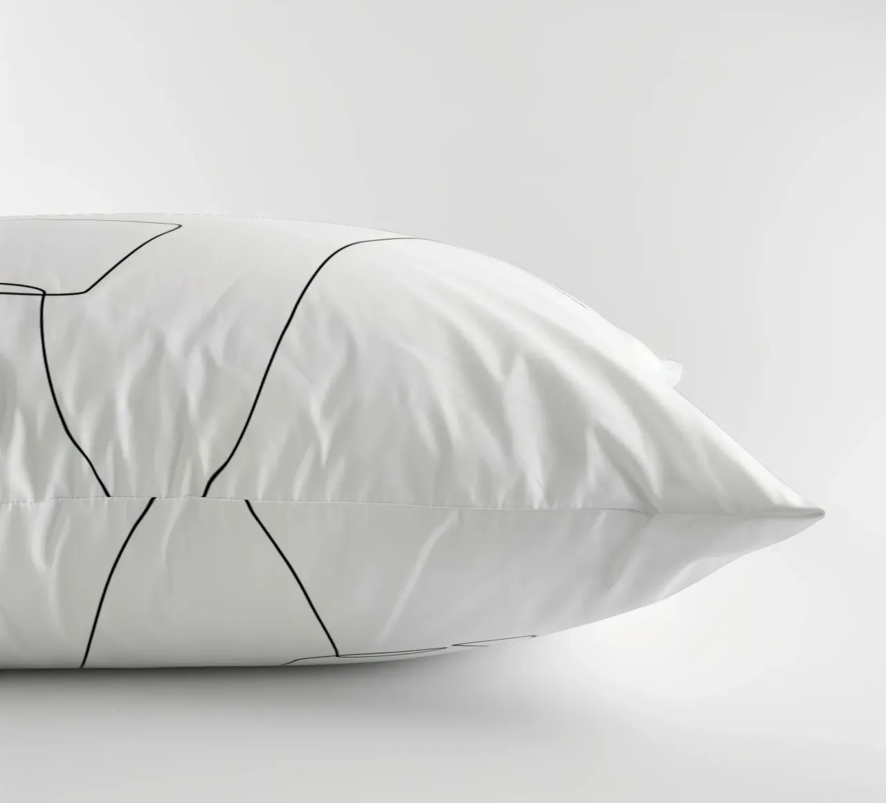 Donna con tazza di caffè in mano cuscino da Aiden Garcia