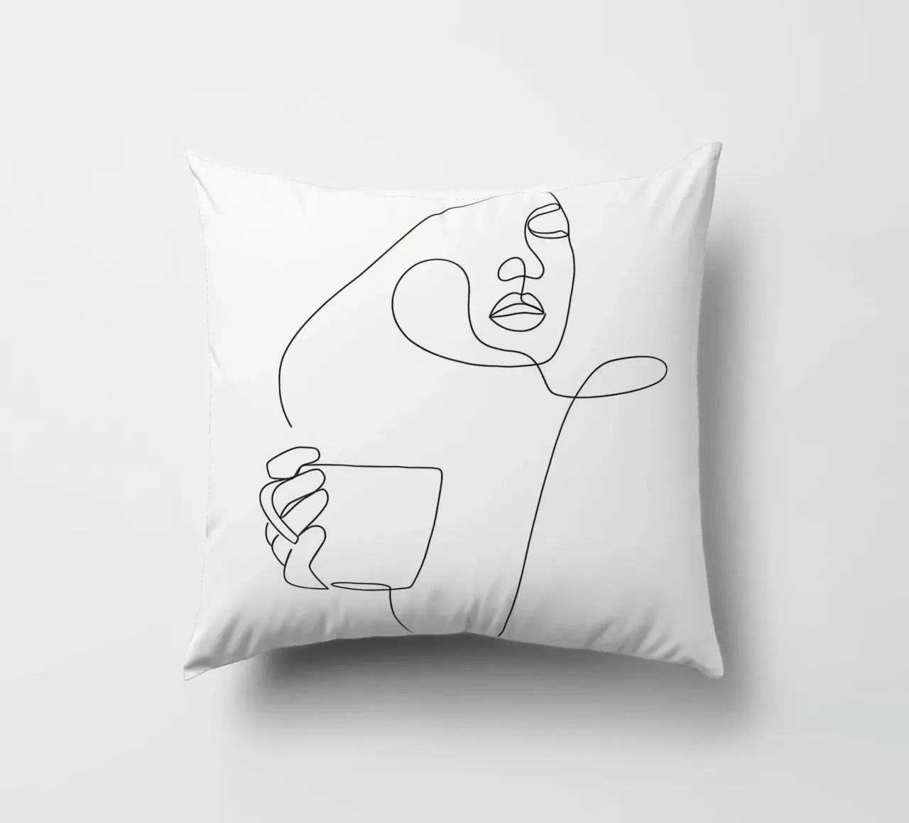 Donna con tazza di caffè in mano cuscino da Aiden Garcia